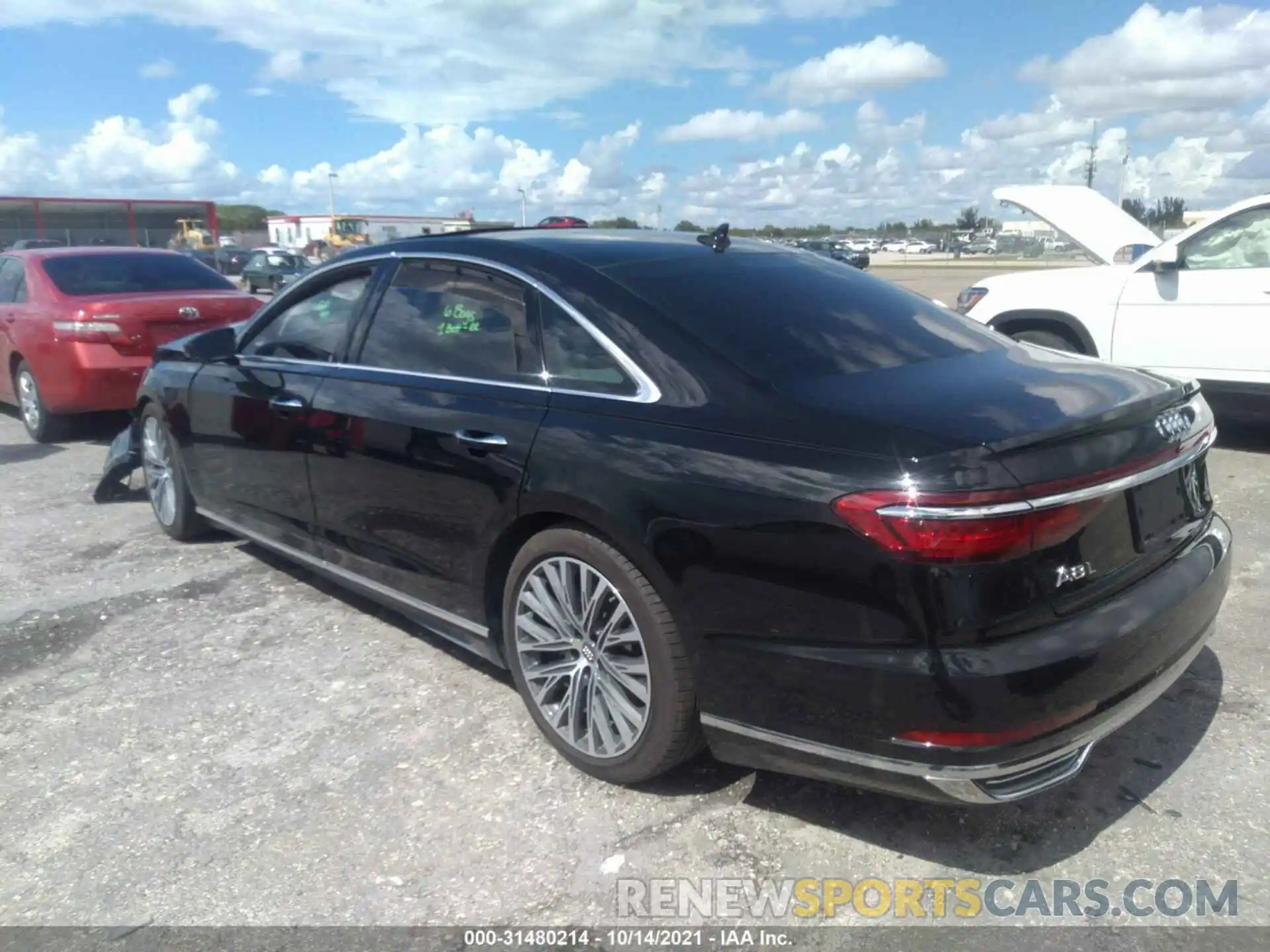 3 Photograph of a damaged car WAU8DAF8XKN009687 AUDI A8 2019