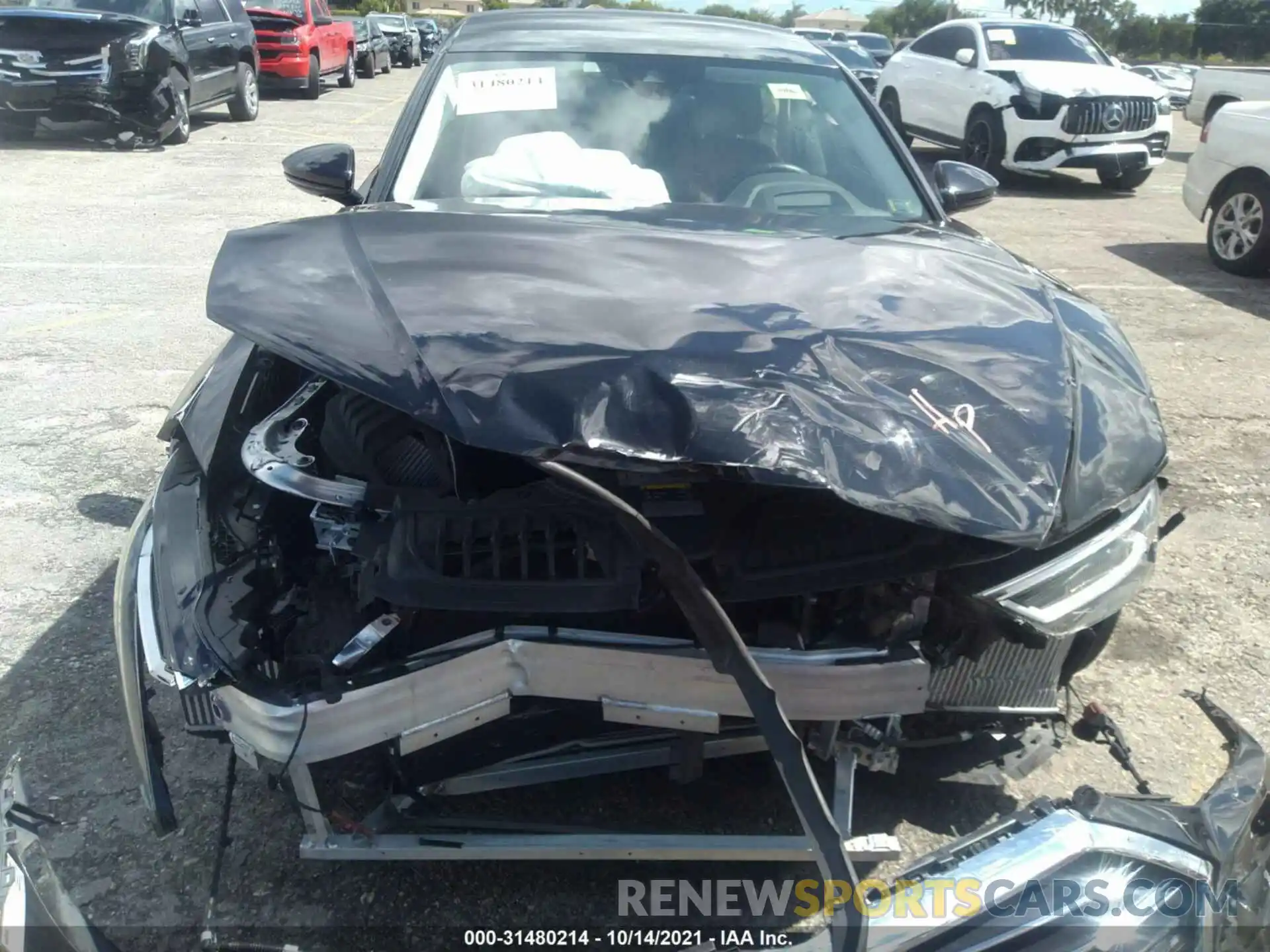 6 Photograph of a damaged car WAU8DAF8XKN009687 AUDI A8 2019