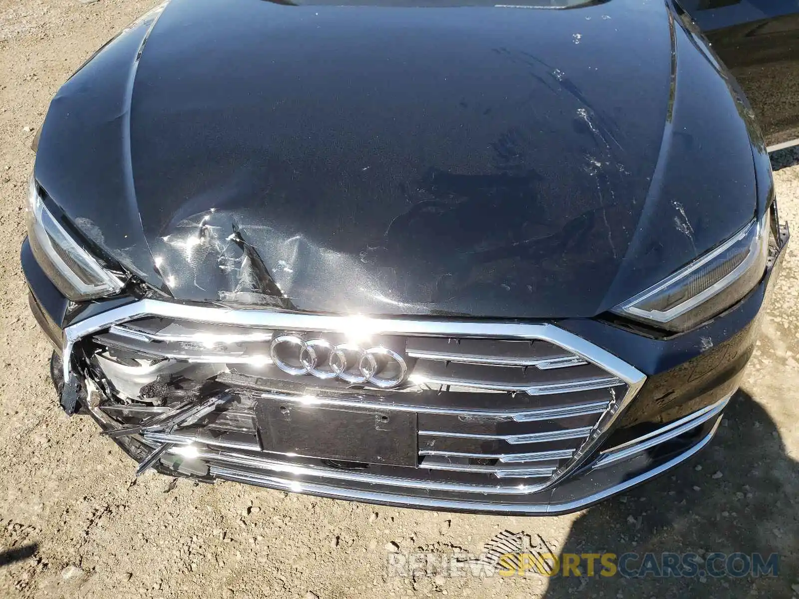 7 Photograph of a damaged car WAU8DAF8XKN011830 AUDI A8 2019