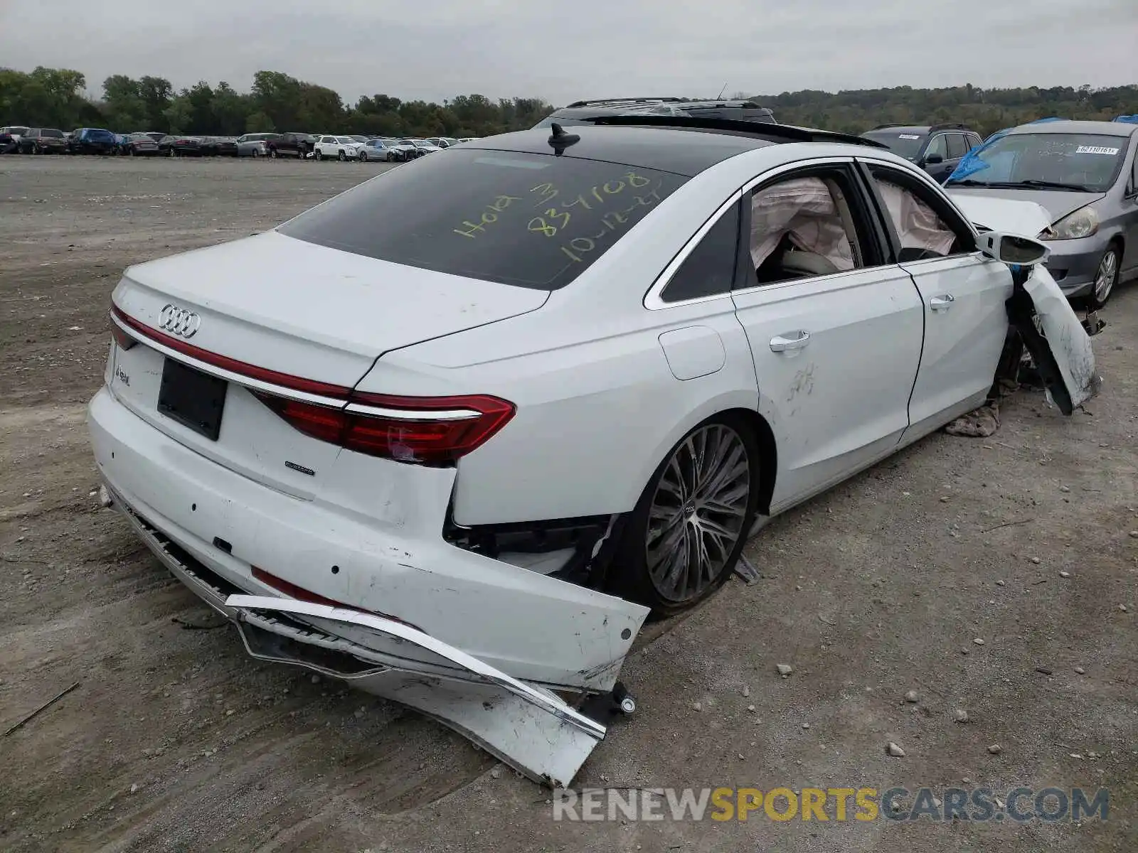 4 Photograph of a damaged car WAU8DBF85KN013202 AUDI A8 2019