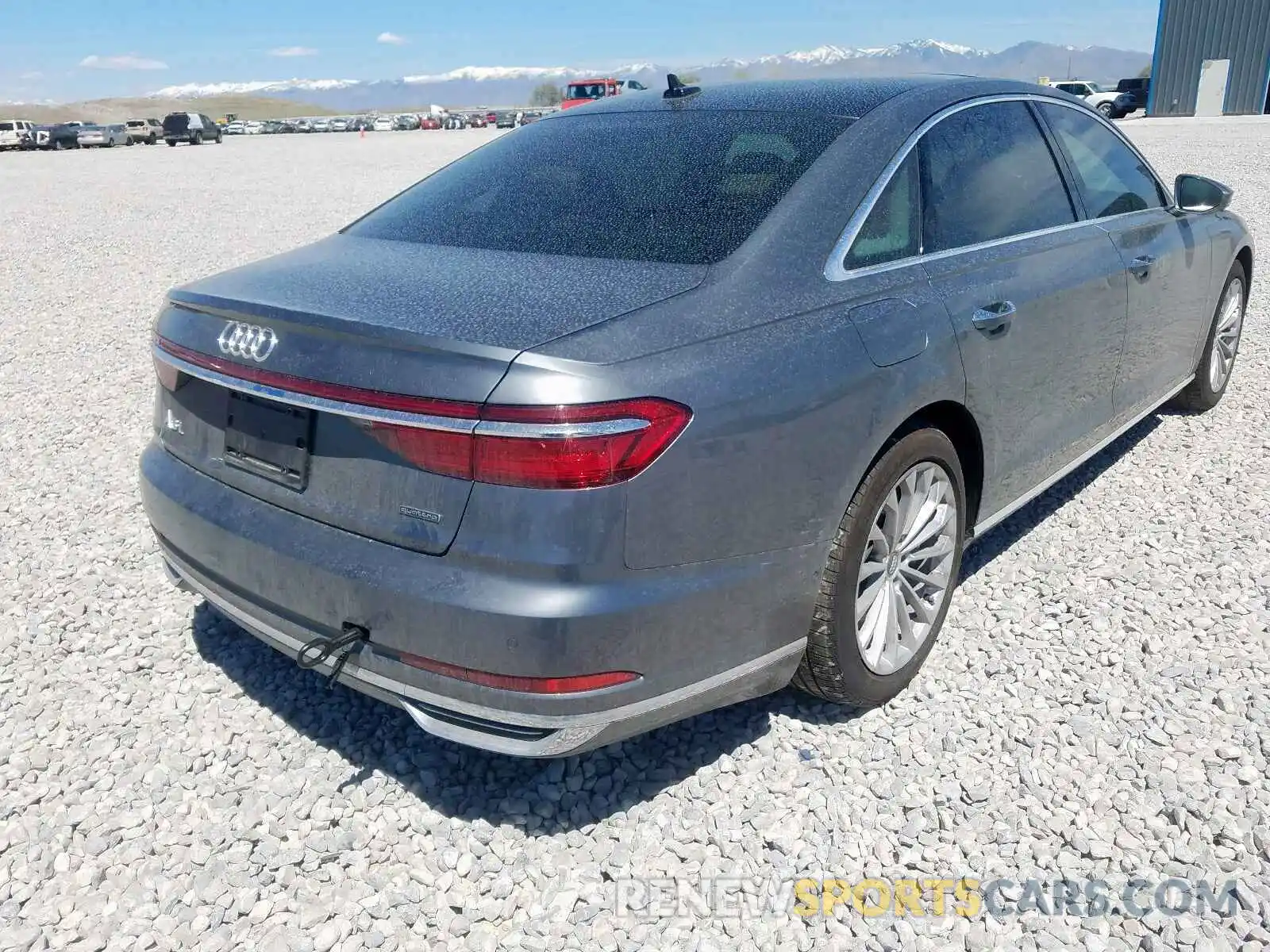 4 Фотография поврежденного автомобиля WAU8DBF86KN020966 AUDI A8 2019