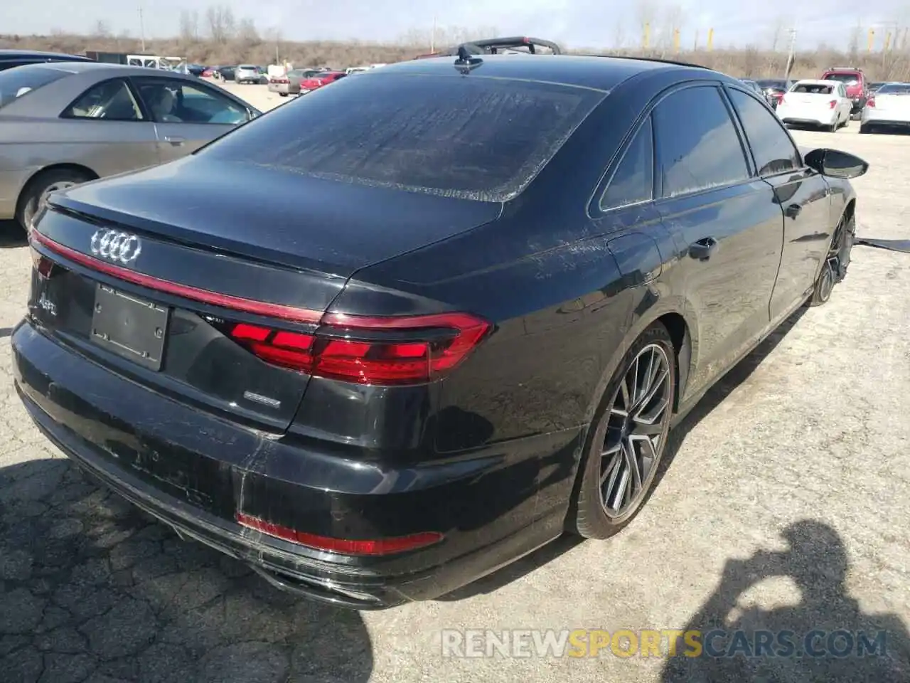 4 Фотография поврежденного автомобиля WAU8EAF80LN006473 AUDI A8 2020