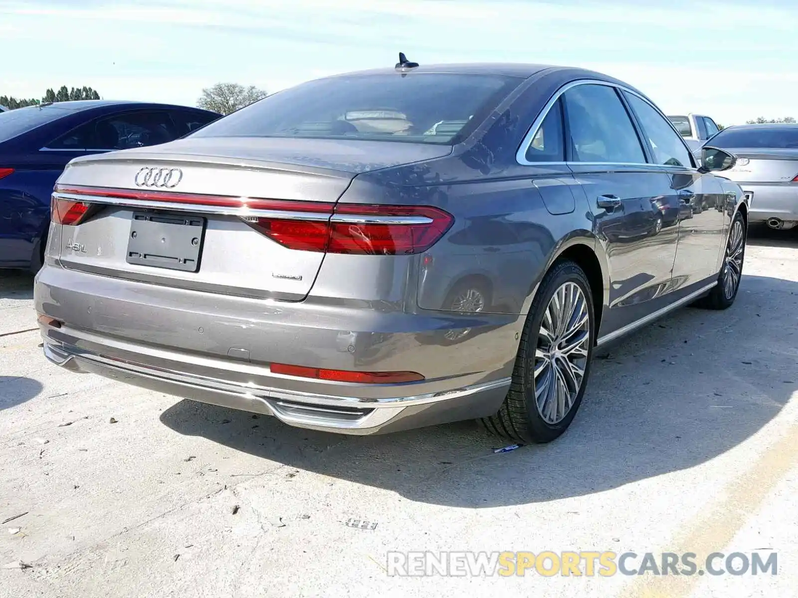 4 Photograph of a damaged car WAU8DAF86KN004762 AUDI A8 L 2019