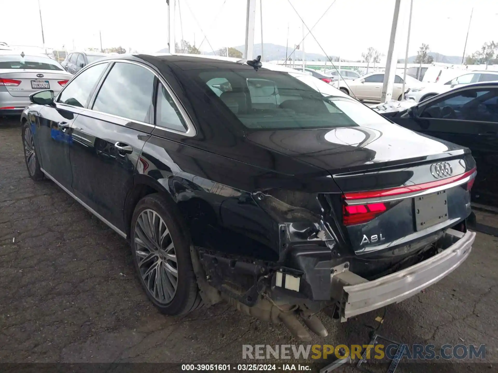 3 Photograph of a damaged car WAU8DAF87KN002843 AUDI A8 L 2019