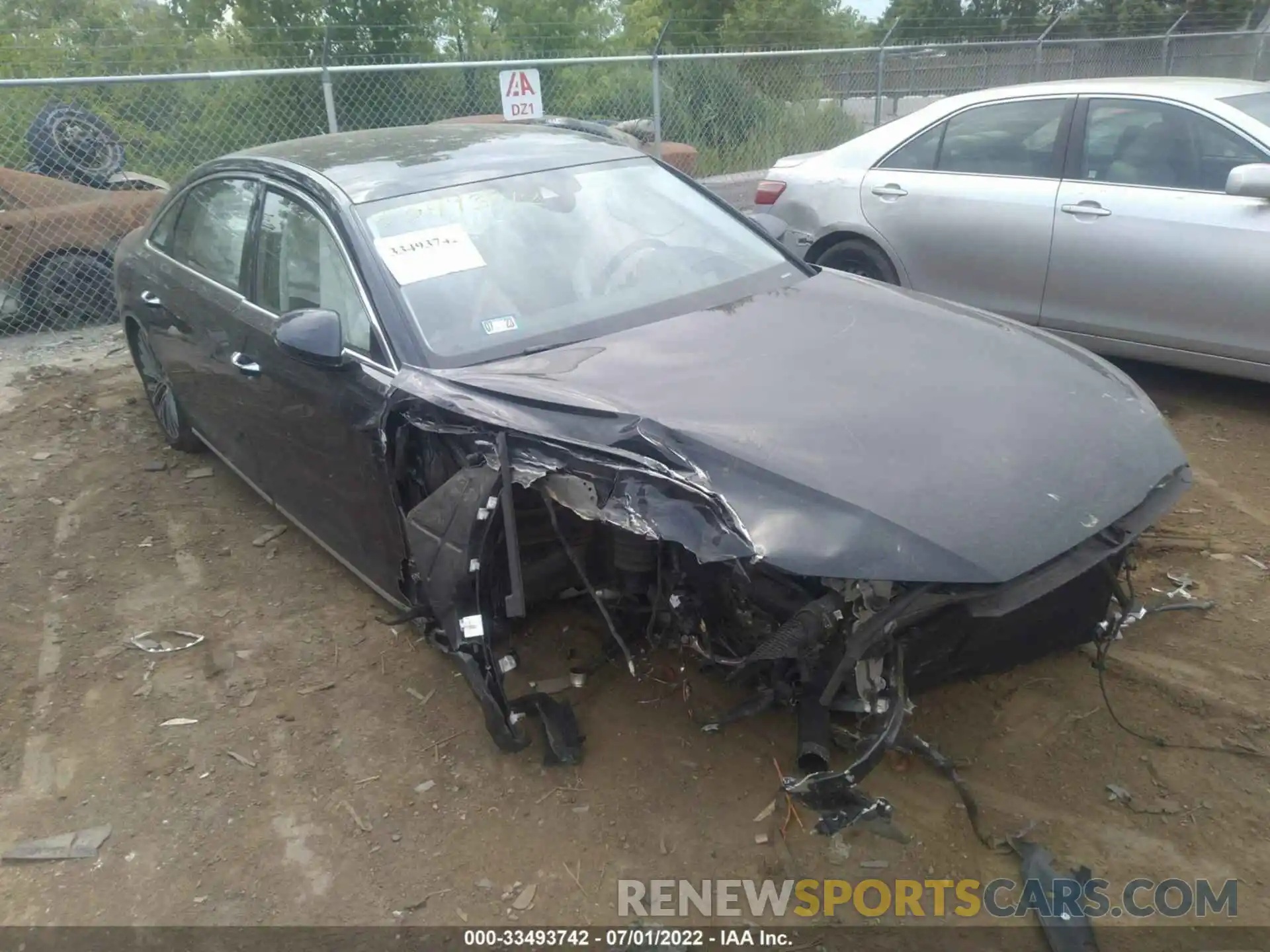 1 Photograph of a damaged car WAU8DAF80MN030650 AUDI A8 L 2021