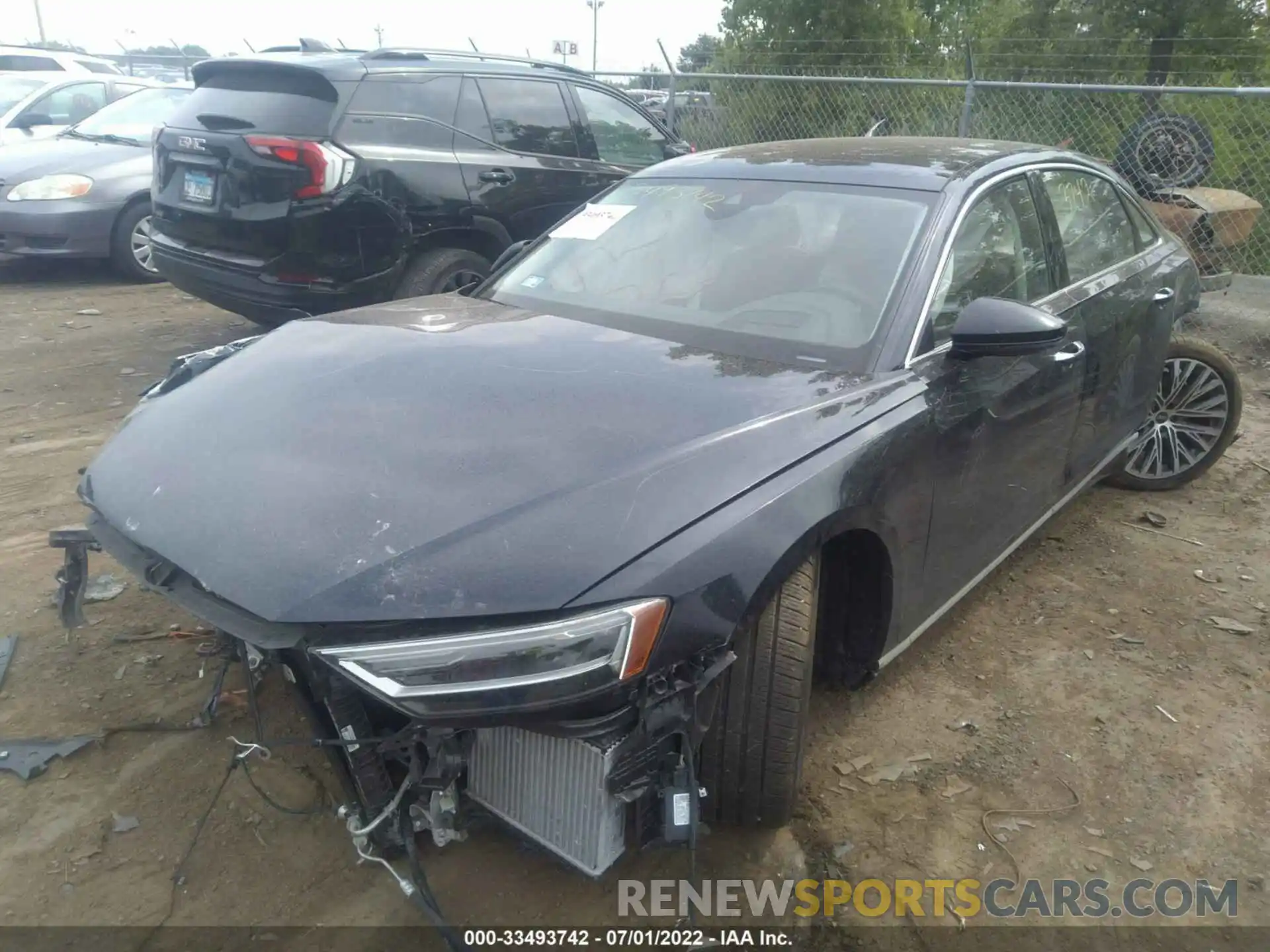 2 Photograph of a damaged car WAU8DAF80MN030650 AUDI A8 L 2021