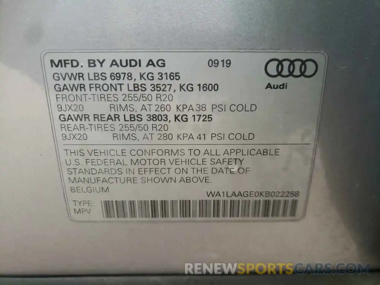 10 Photograph of a damaged car WA1LAAGE0KB022258 AUDI E-TRON 2019