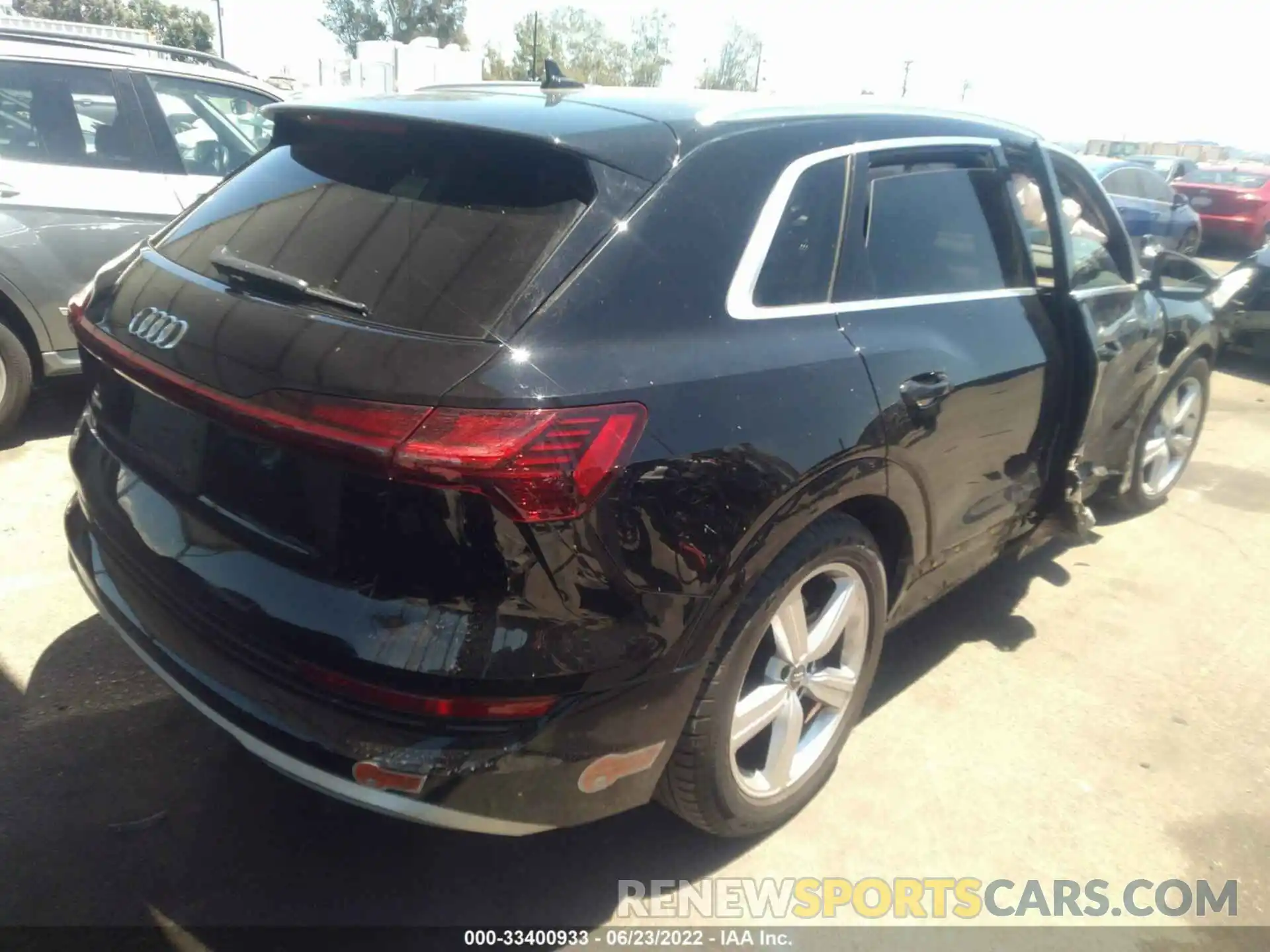 4 Photograph of a damaged car WA1LAAGE2KB024769 AUDI E-TRON 2019