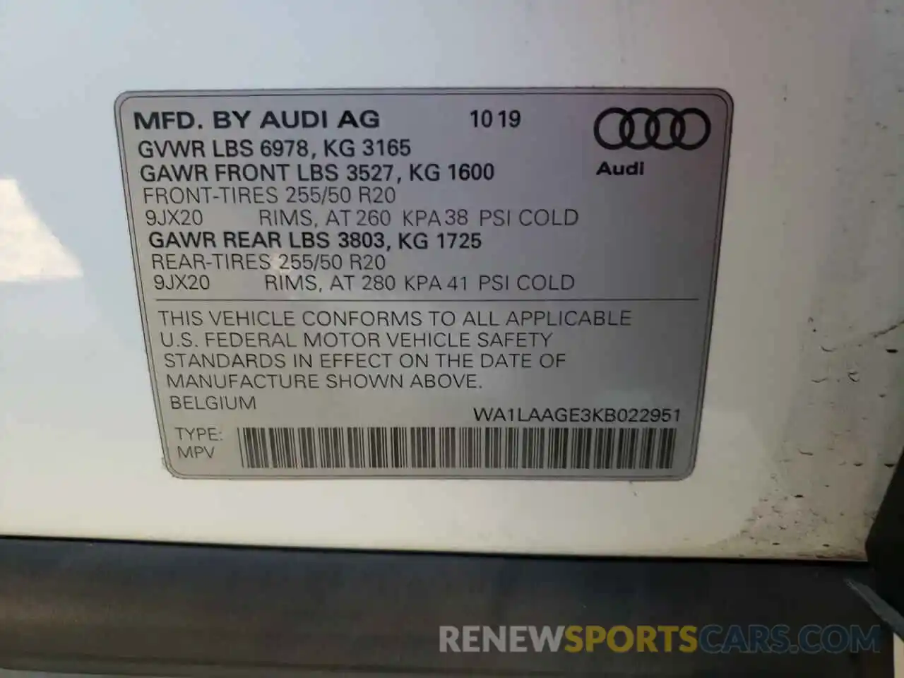 10 Photograph of a damaged car WA1LAAGE3KB022951 AUDI E-TRON 2019