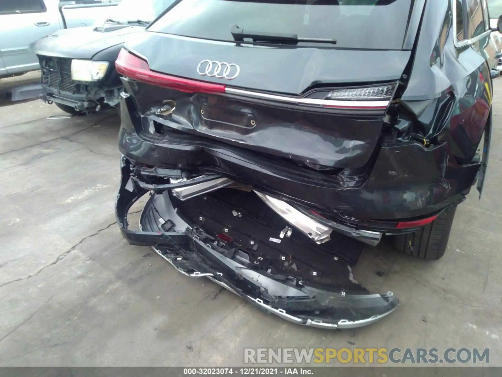 6 Photograph of a damaged car WA1LAAGE5KB020408 AUDI E-TRON 2019