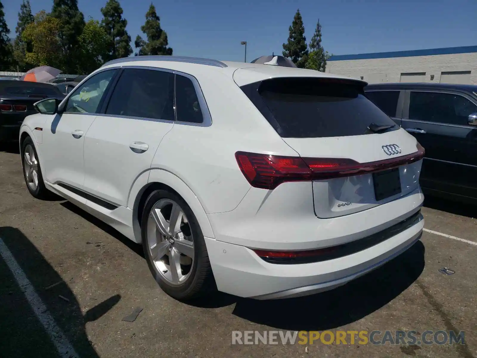 3 Photograph of a damaged car WA1LABGE3KB021837 AUDI E-TRON 2019