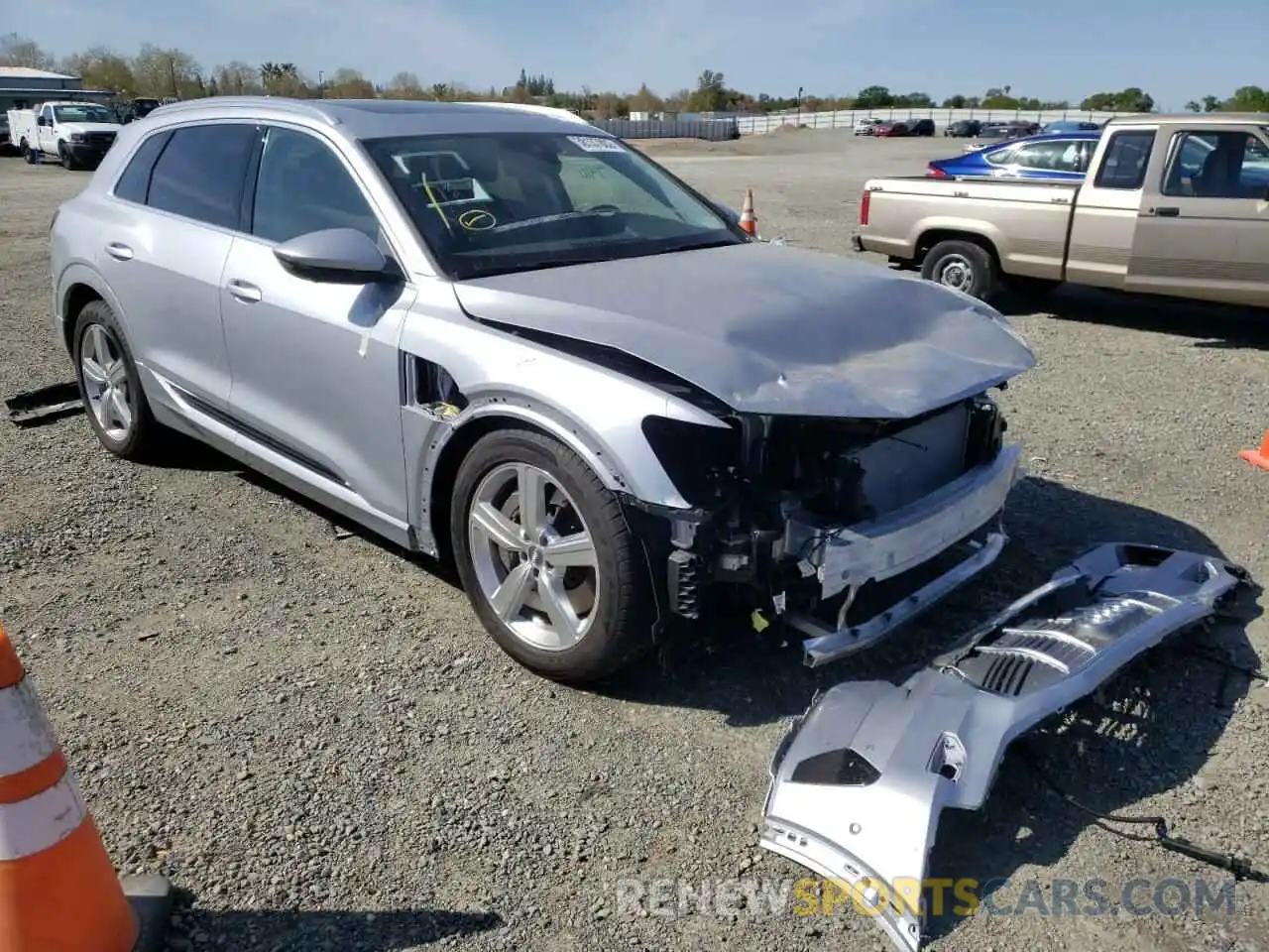 1 Photograph of a damaged car WA1LABGE4KB011530 AUDI E-TRON 2019