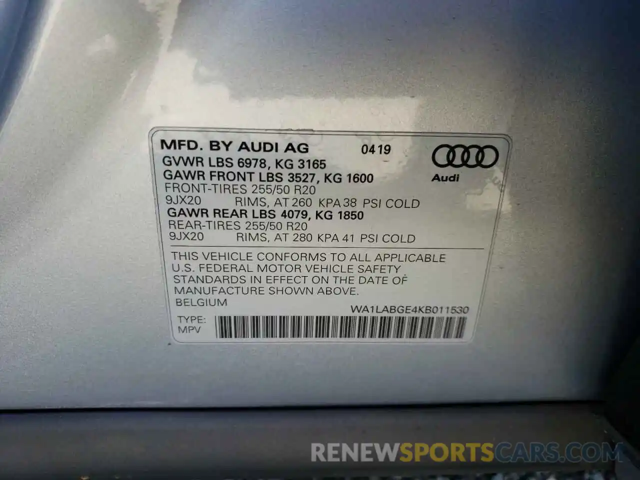 10 Photograph of a damaged car WA1LABGE4KB011530 AUDI E-TRON 2019