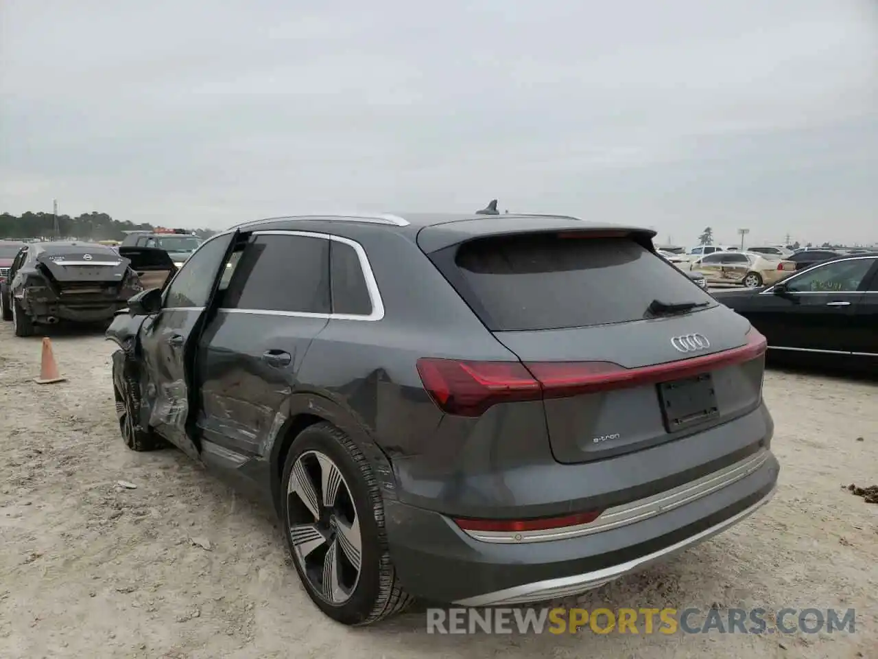 3 Photograph of a damaged car WA1VAAGE1KB007020 AUDI E-TRON 2019