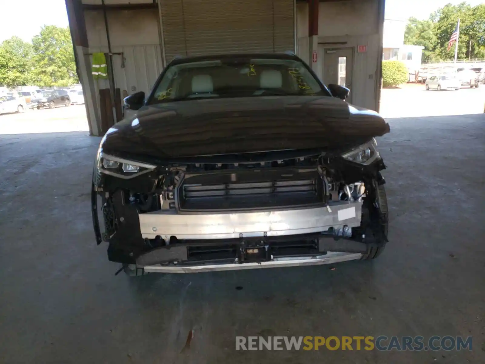 9 Photograph of a damaged car WA1VAAGE1KB017997 AUDI E-TRON 2019