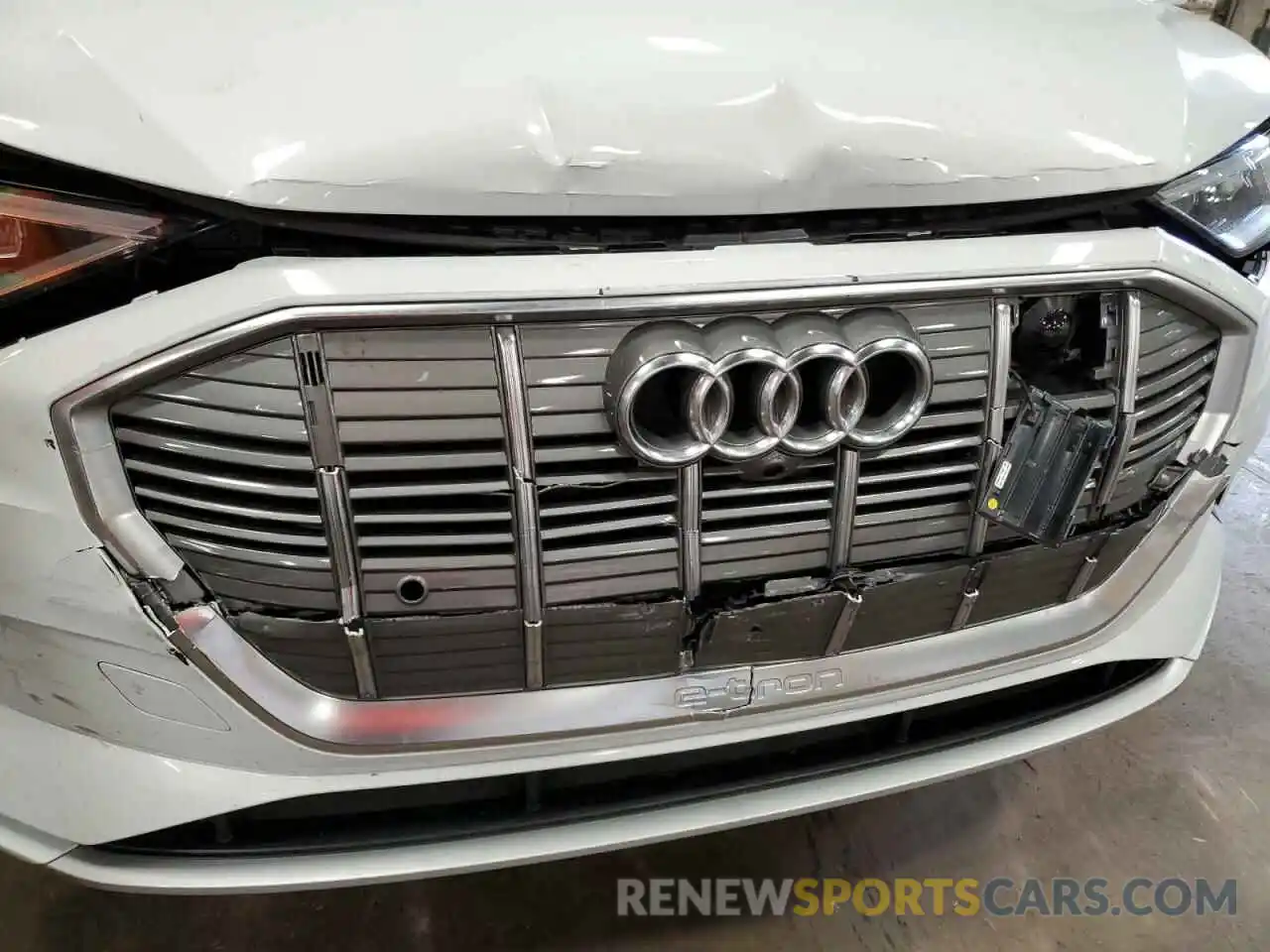 9 Photograph of a damaged car WA1VAAGE9KB024079 AUDI E-TRON 2019