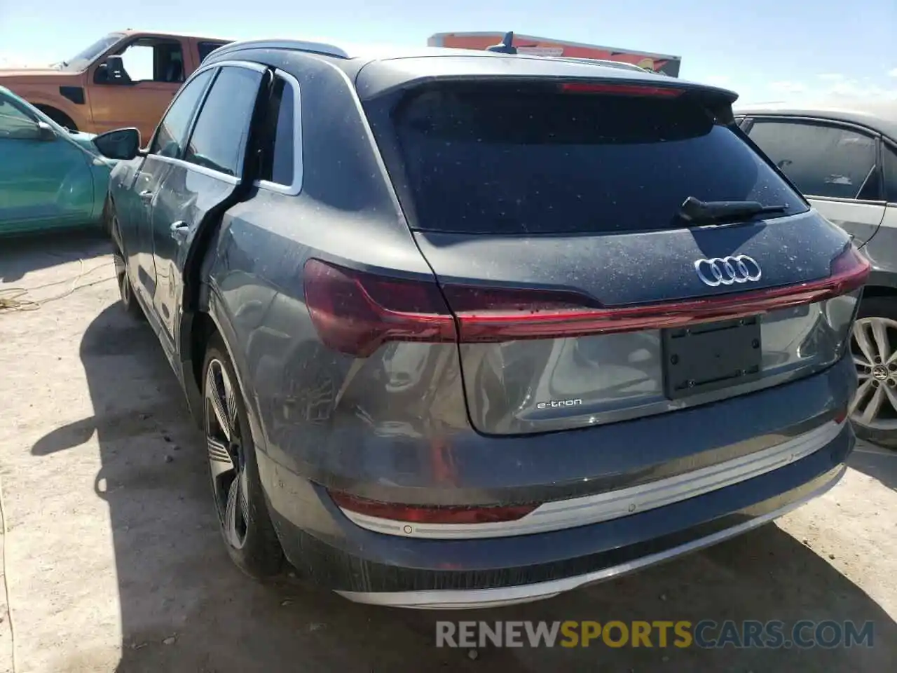 3 Photograph of a damaged car WA1VAAGEXKB007114 AUDI E-TRON 2019