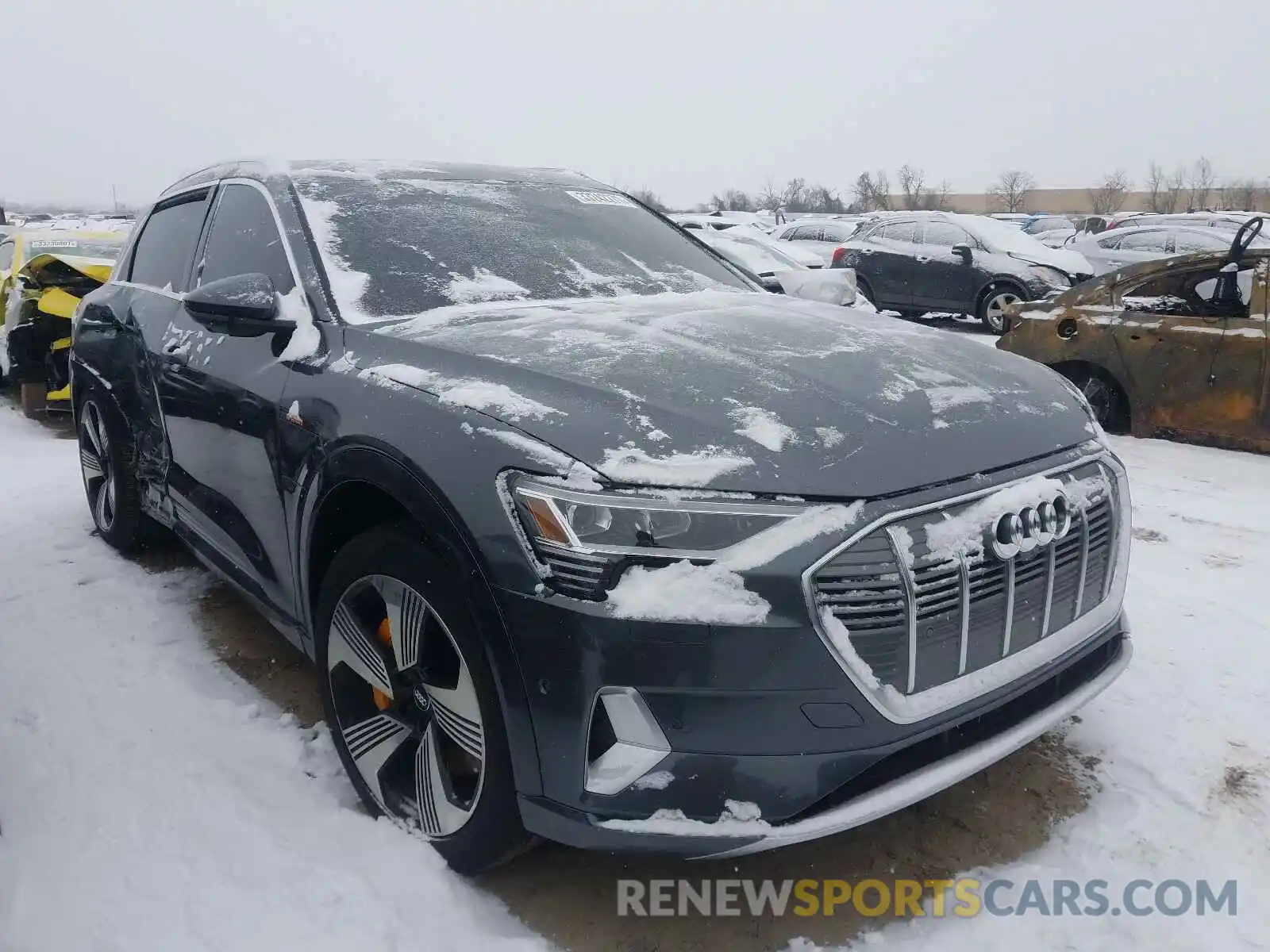 1 Photograph of a damaged car WA1VAAGEXKB007338 AUDI E-TRON 2019