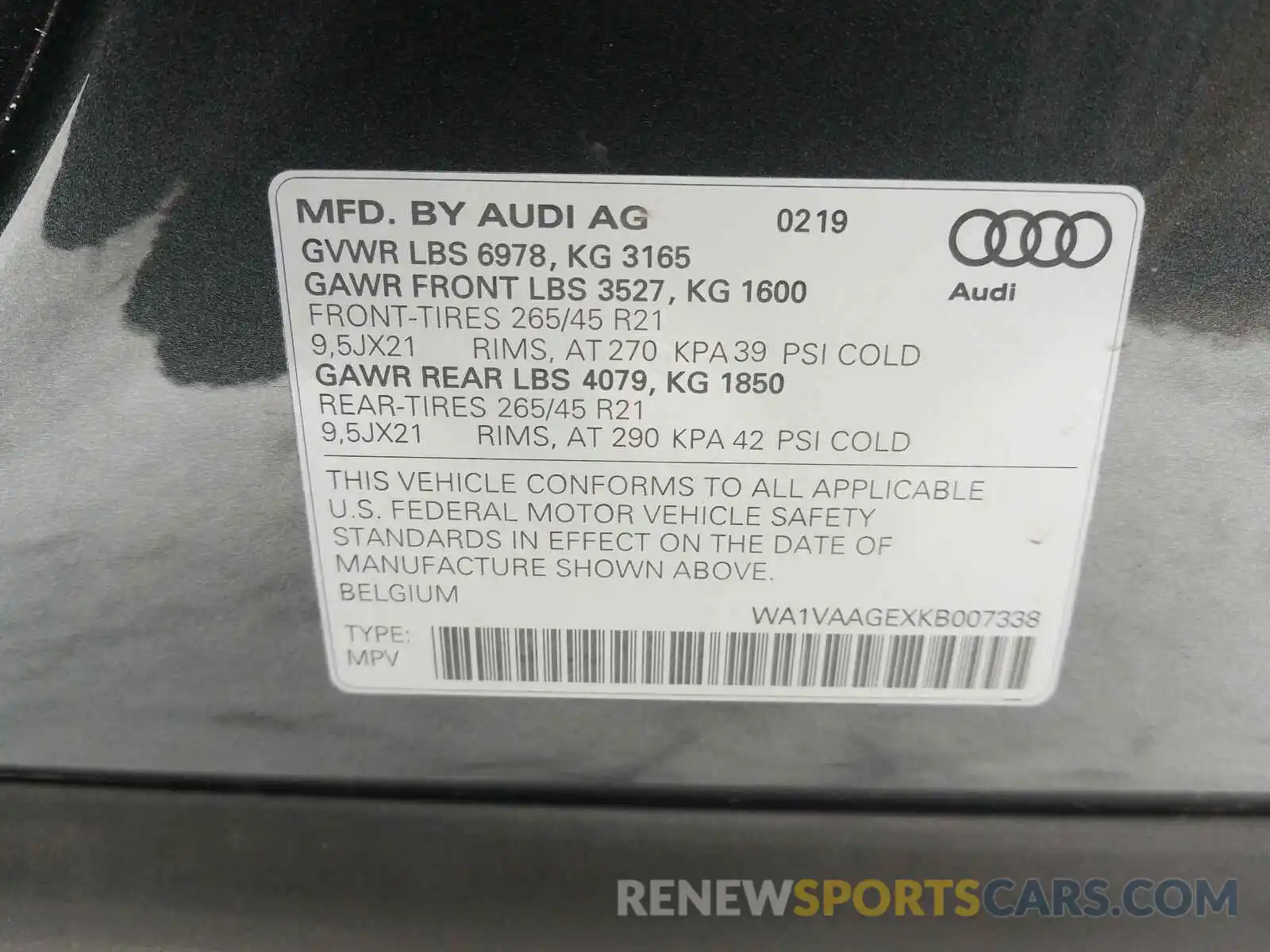 10 Photograph of a damaged car WA1VAAGEXKB007338 AUDI E-TRON 2019