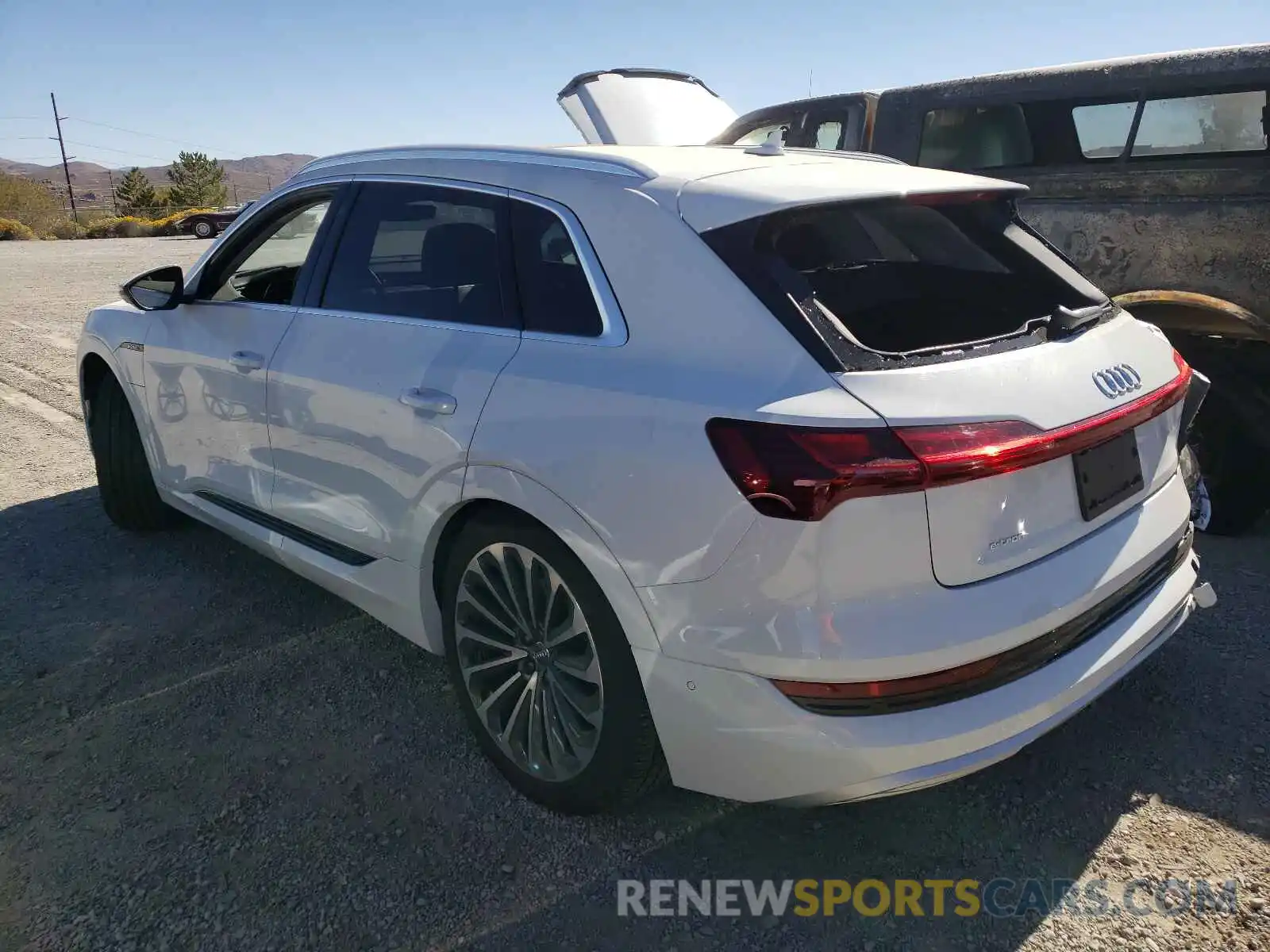 3 Фотография поврежденного автомобиля WA1VABGE0KB024123 AUDI E-TRON 2019