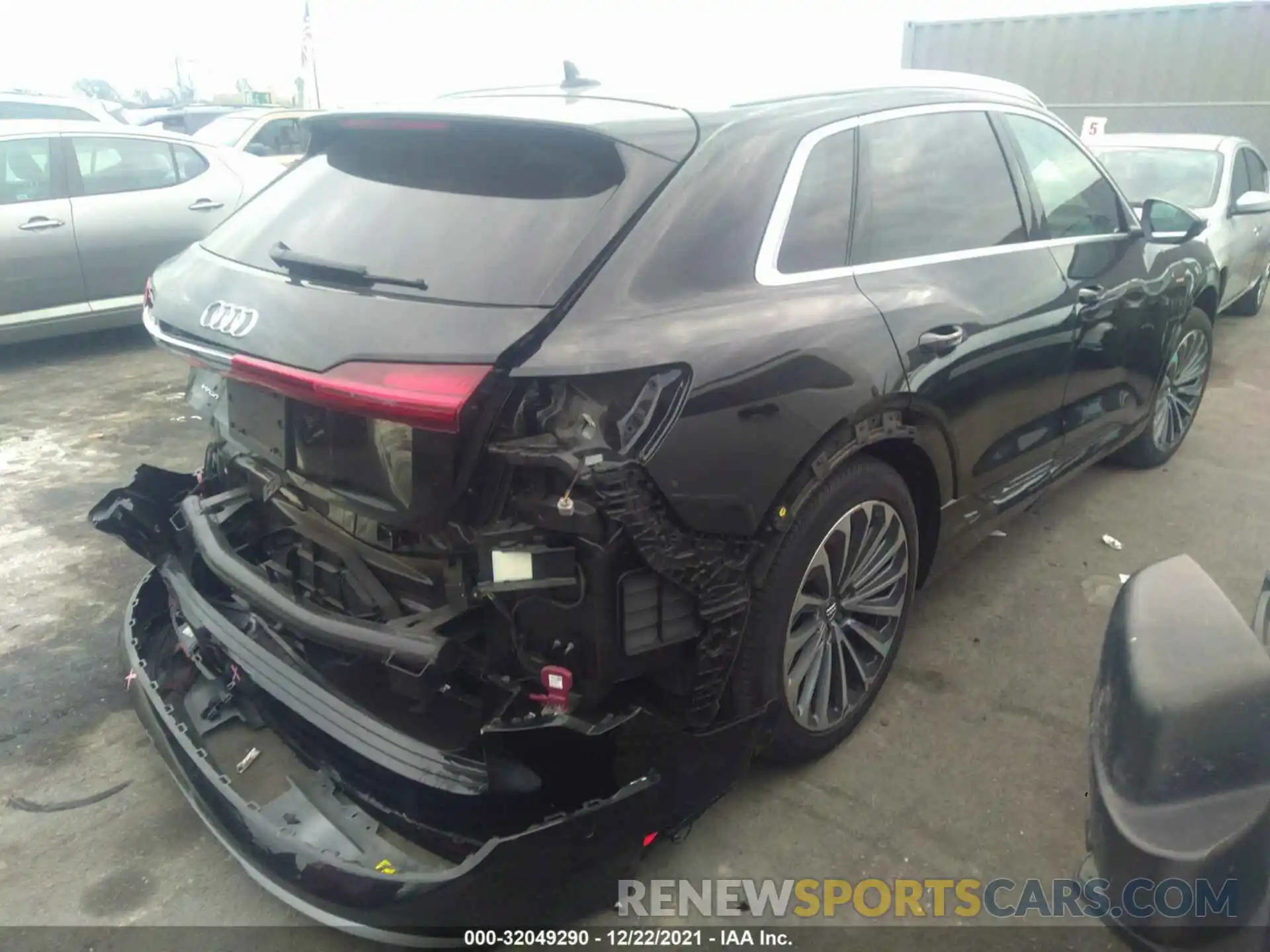 4 Photograph of a damaged car WA1VABGE1KB023546 AUDI E-TRON 2019