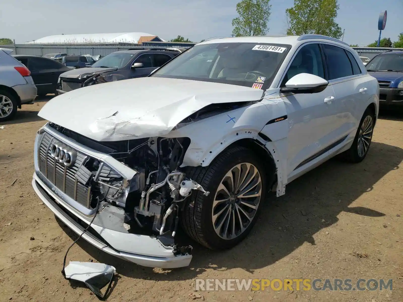 2 Photograph of a damaged car WA1VABGE2KB021353 AUDI E-TRON 2019