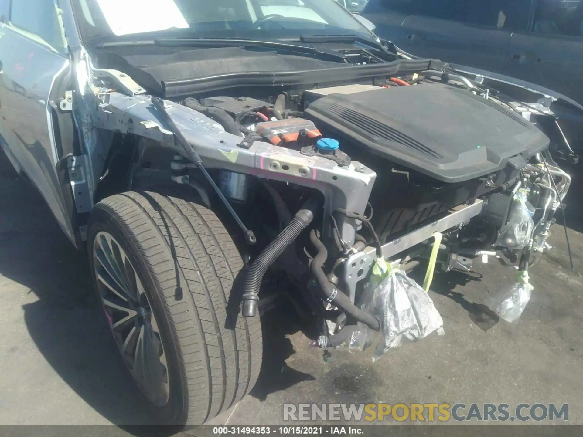 6 Photograph of a damaged car WA1VABGE3KB011348 AUDI E-TRON 2019