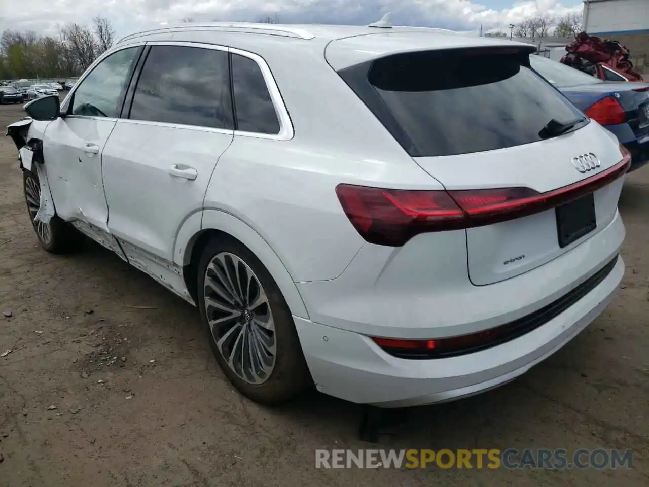 3 Фотография поврежденного автомобиля WA1VABGE6KB009335 AUDI E-TRON 2019