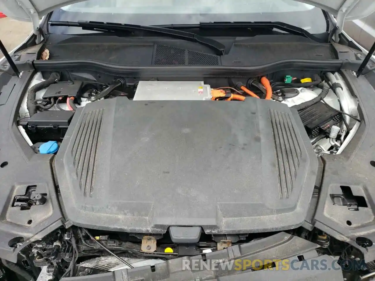 7 Photograph of a damaged car WA1VABGE6KB009335 AUDI E-TRON 2019