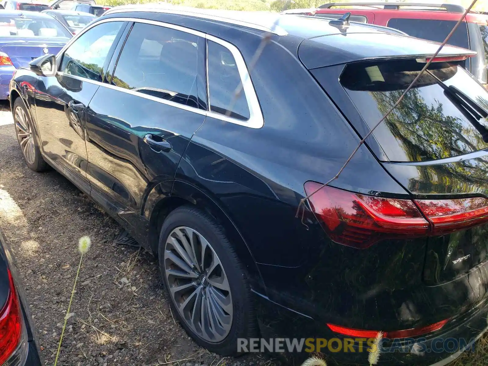 3 Photograph of a damaged car WA1VABGE6KB017130 AUDI E-TRON 2019