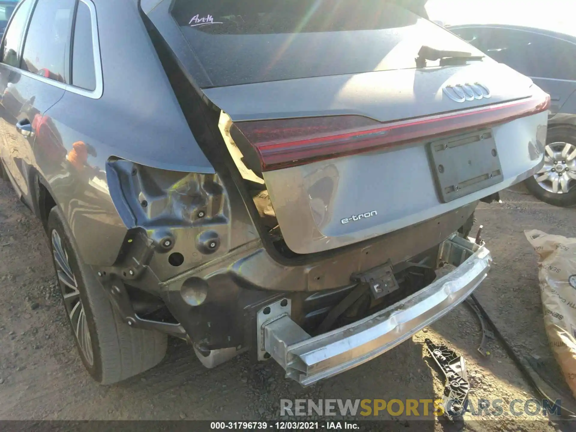 6 Photograph of a damaged car WA1VABGE8KB017095 AUDI E-TRON 2019