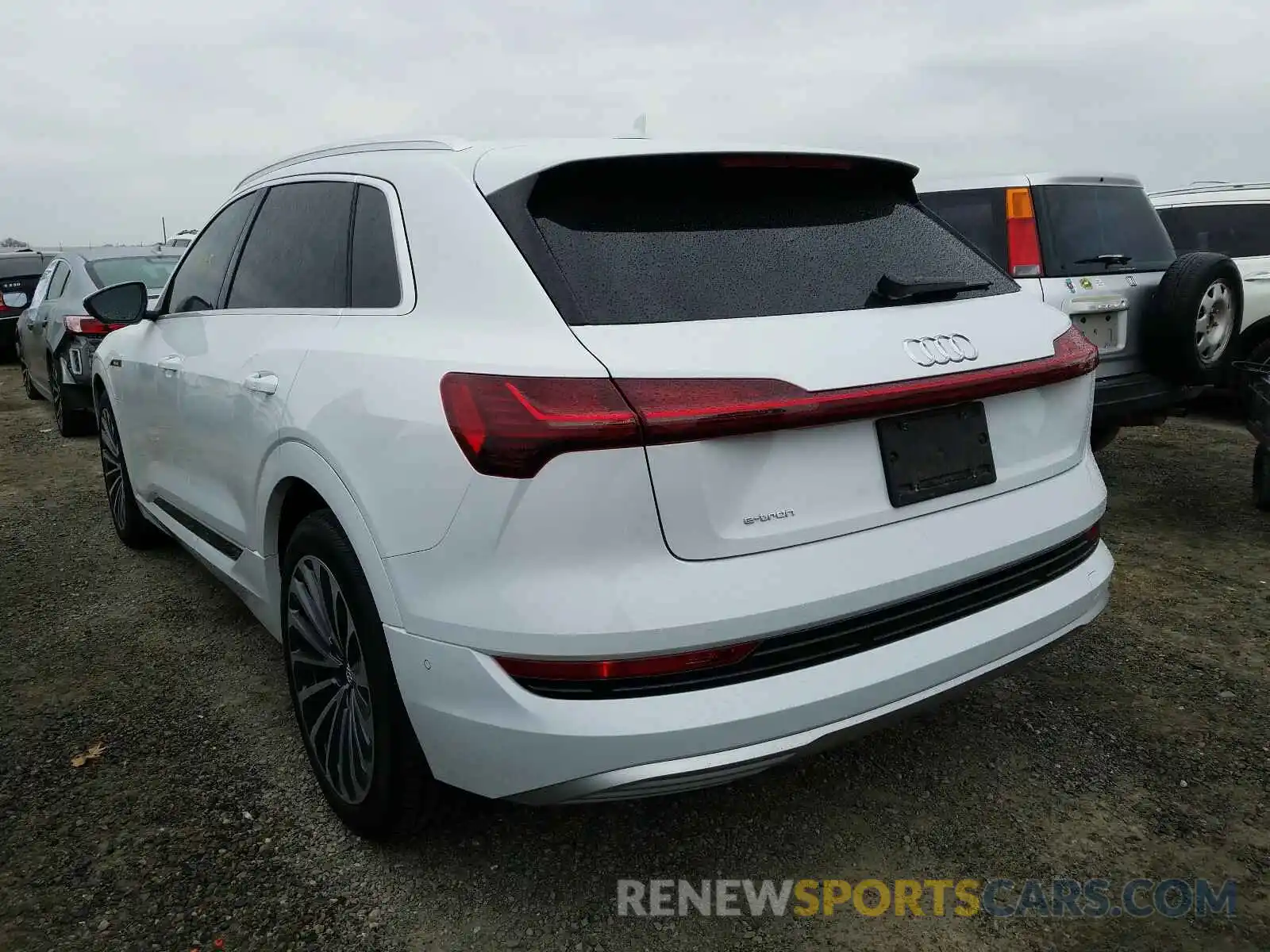 3 Фотография поврежденного автомобиля WA1VABGEXKB018863 AUDI E-TRON 2019