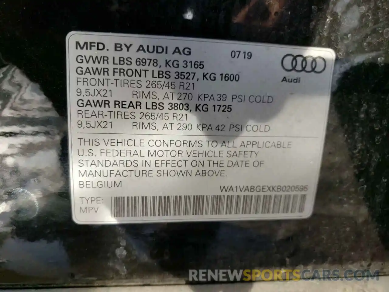 10 Photograph of a damaged car WA1VABGEXKB020595 AUDI E-TRON 2019