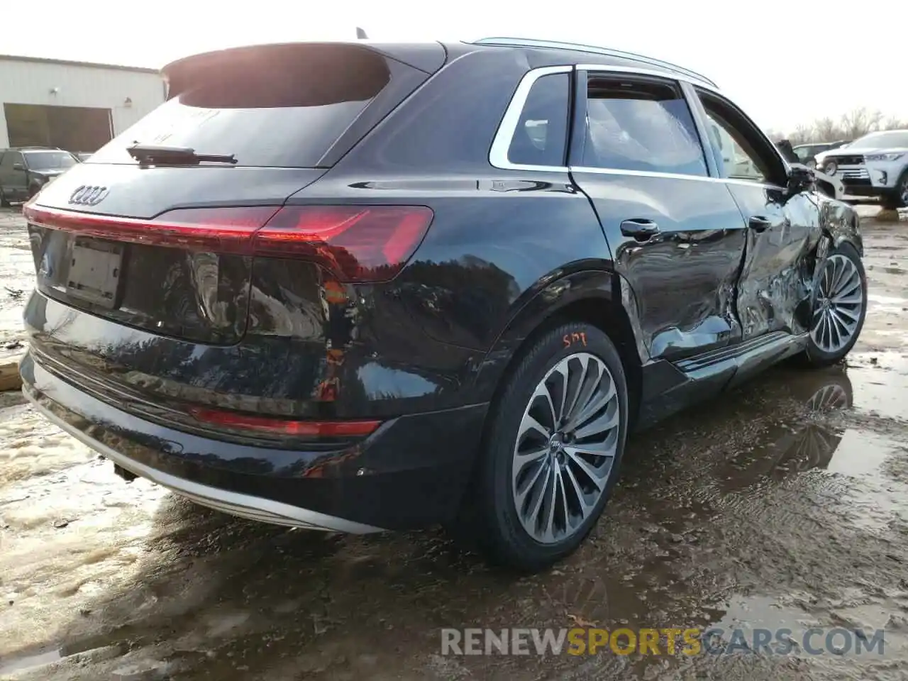 4 Фотография поврежденного автомобиля WA1VABGEXKB020595 AUDI E-TRON 2019