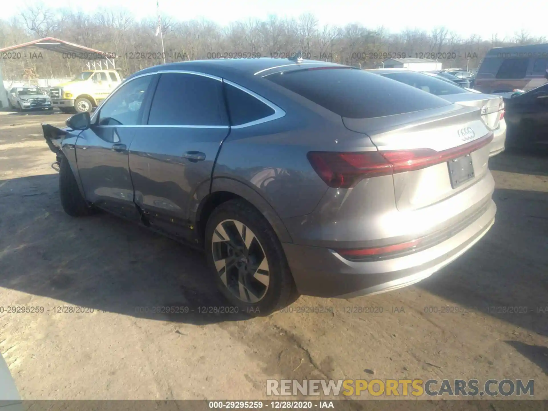 3 Photograph of a damaged car WA12ABGE3LB032740 AUDI E-TRON 2020