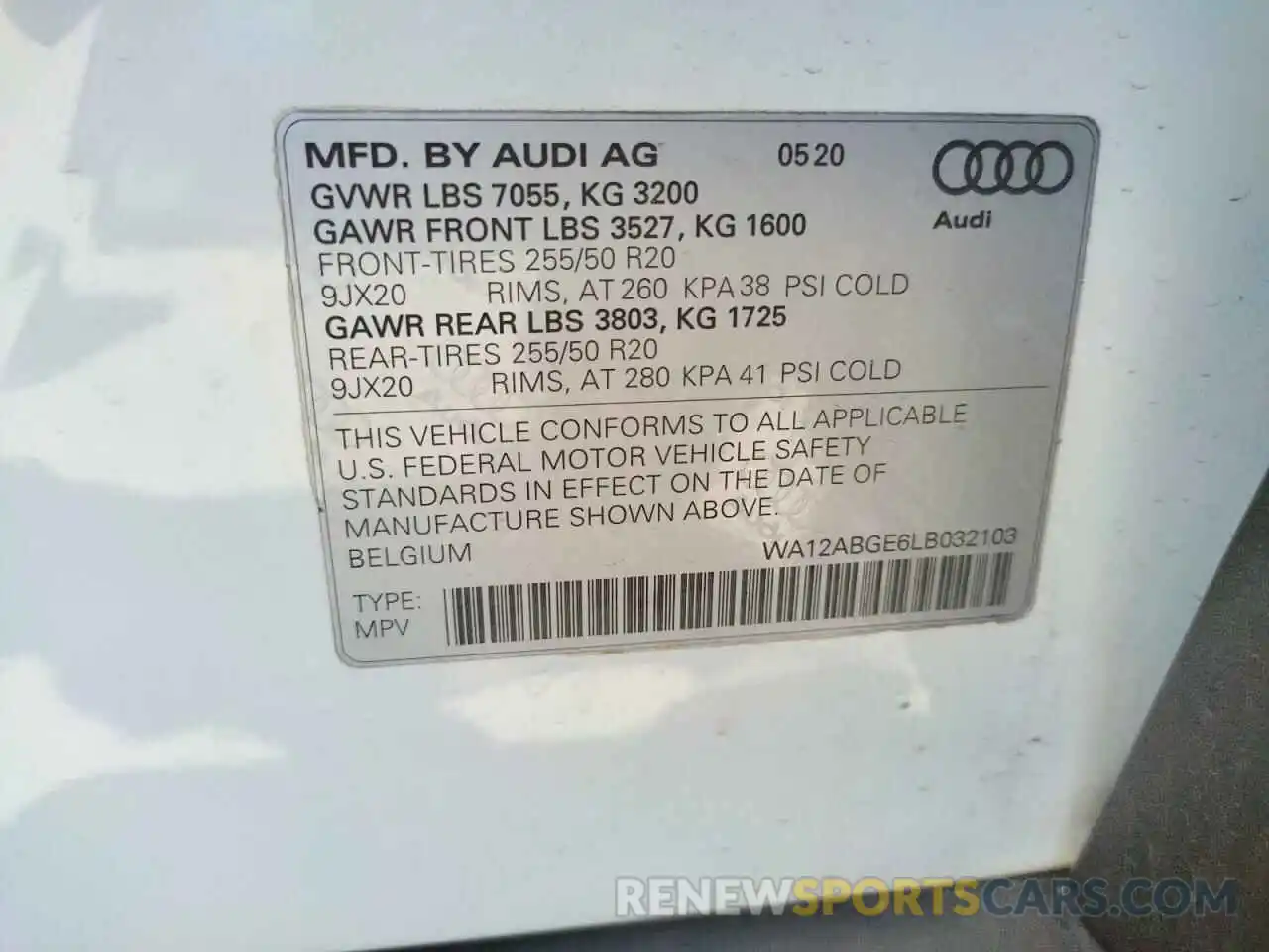 10 Photograph of a damaged car WA12ABGE6LB032103 AUDI E-TRON 2020