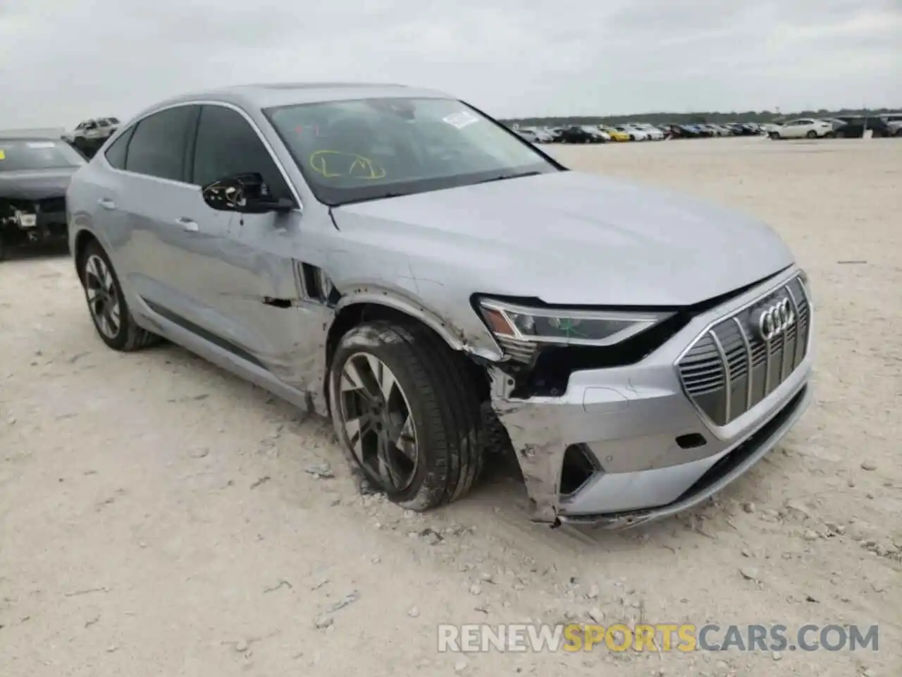 9 Photograph of a damaged car WA12ABGE6LB034725 AUDI E-TRON 2020