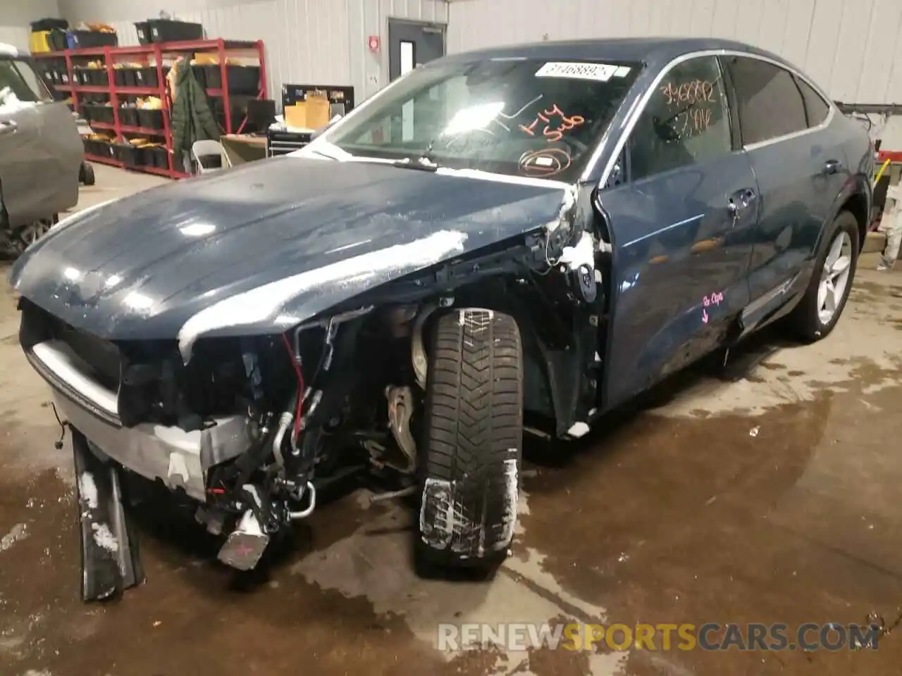 2 Photograph of a damaged car WA13ABGE9LB033833 AUDI E-TRON 2020