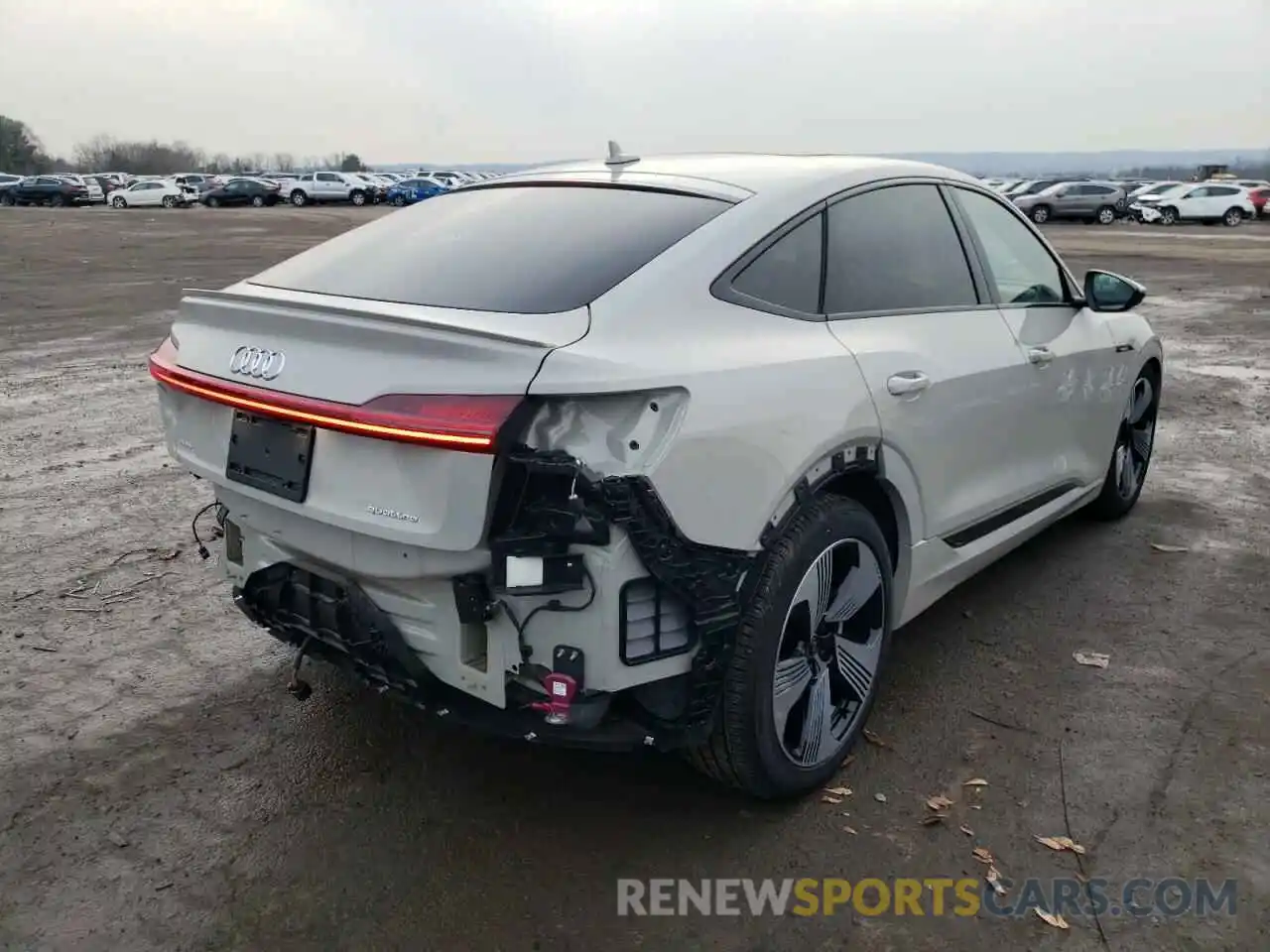 4 Photograph of a damaged car WA13AAGE4MB012478 AUDI E-TRON 2021