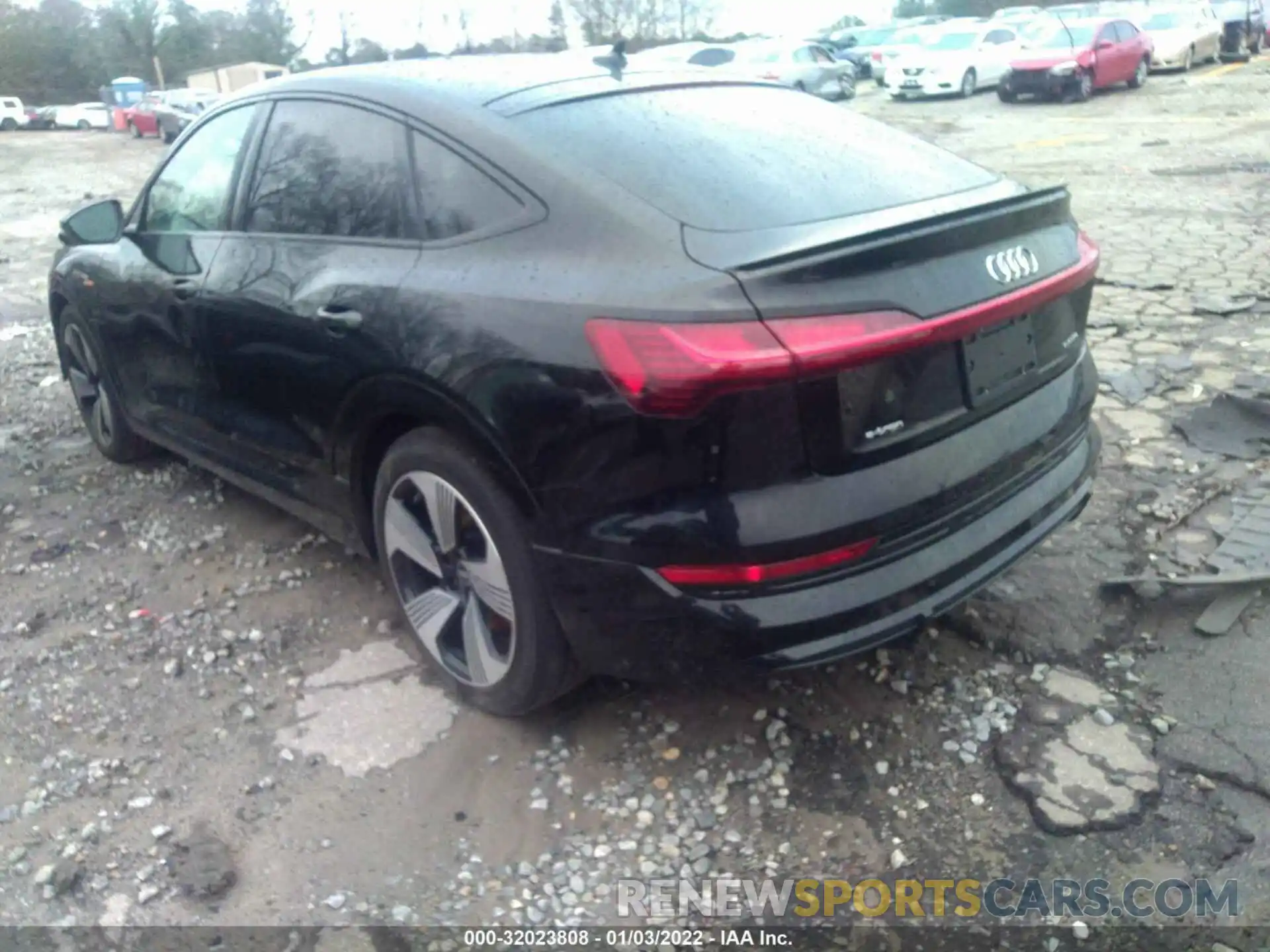 3 Фотография поврежденного автомобиля WA13AAGE8MB018932 AUDI E-TRON 2021