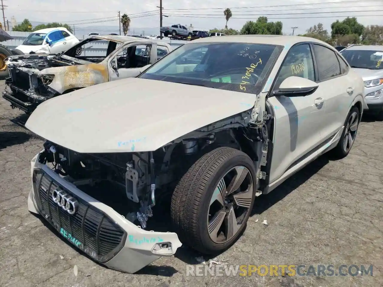 2 Photograph of a damaged car WA13ABGE5MB002371 AUDI E-TRON 2021