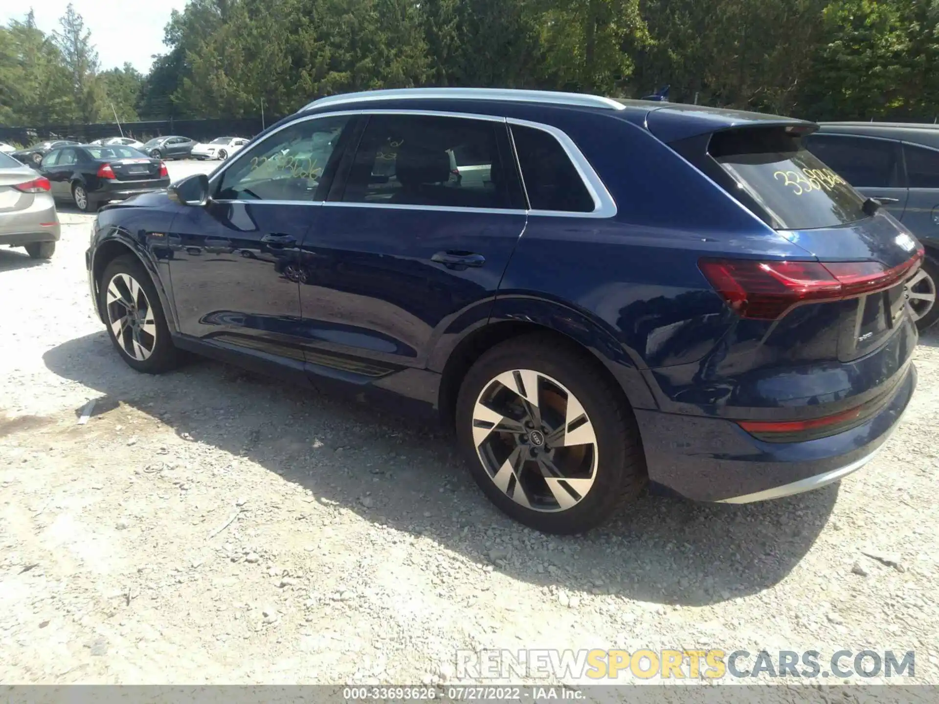 3 Photograph of a damaged car WA1AAAGE2MB014723 AUDI E-TRON 2021