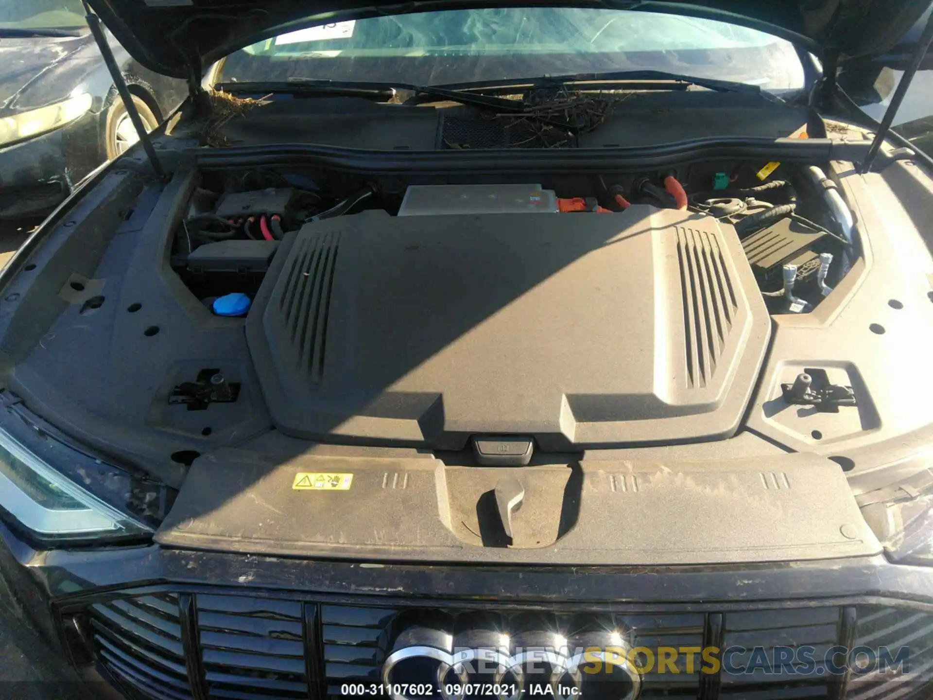 10 Фотография поврежденного автомобиля WA1AAAGE5MB018460 AUDI E-TRON 2021