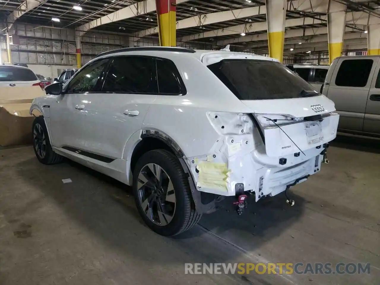 3 Photograph of a damaged car WA1AAAGE8MB037942 AUDI E-TRON 2021