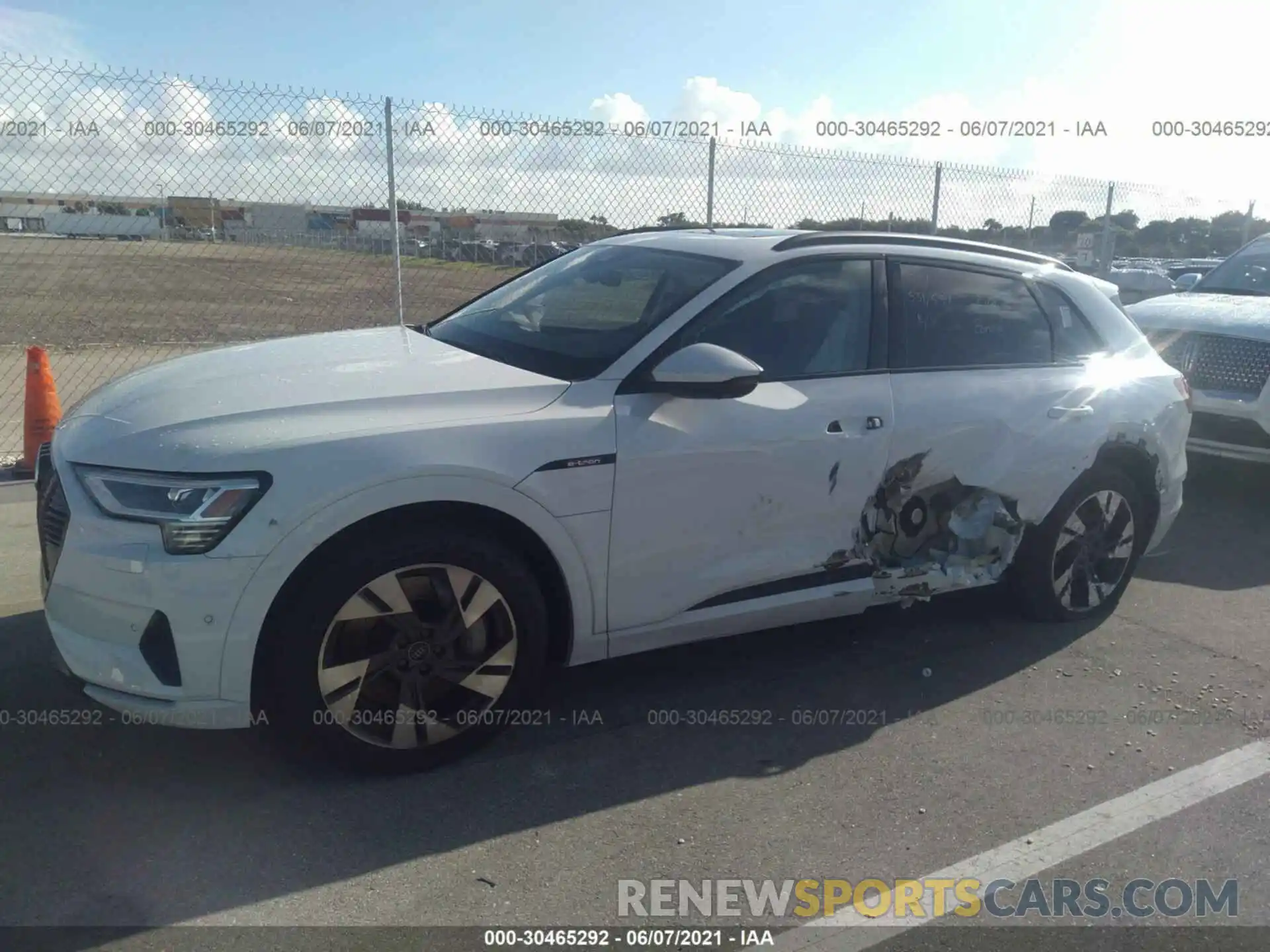 6 Photograph of a damaged car WA1AAAGE9MB009597 AUDI E-TRON 2021