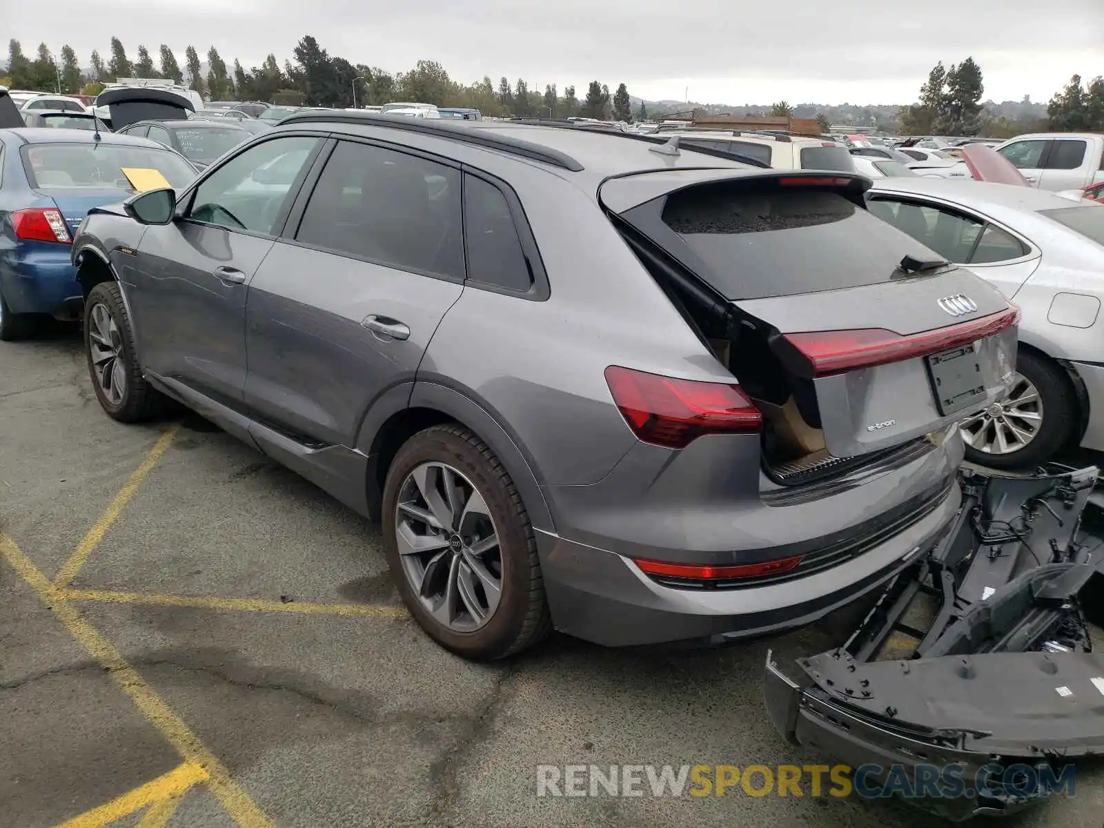 3 Photograph of a damaged car WA1LAAGE3MB030275 AUDI E-TRON 2021