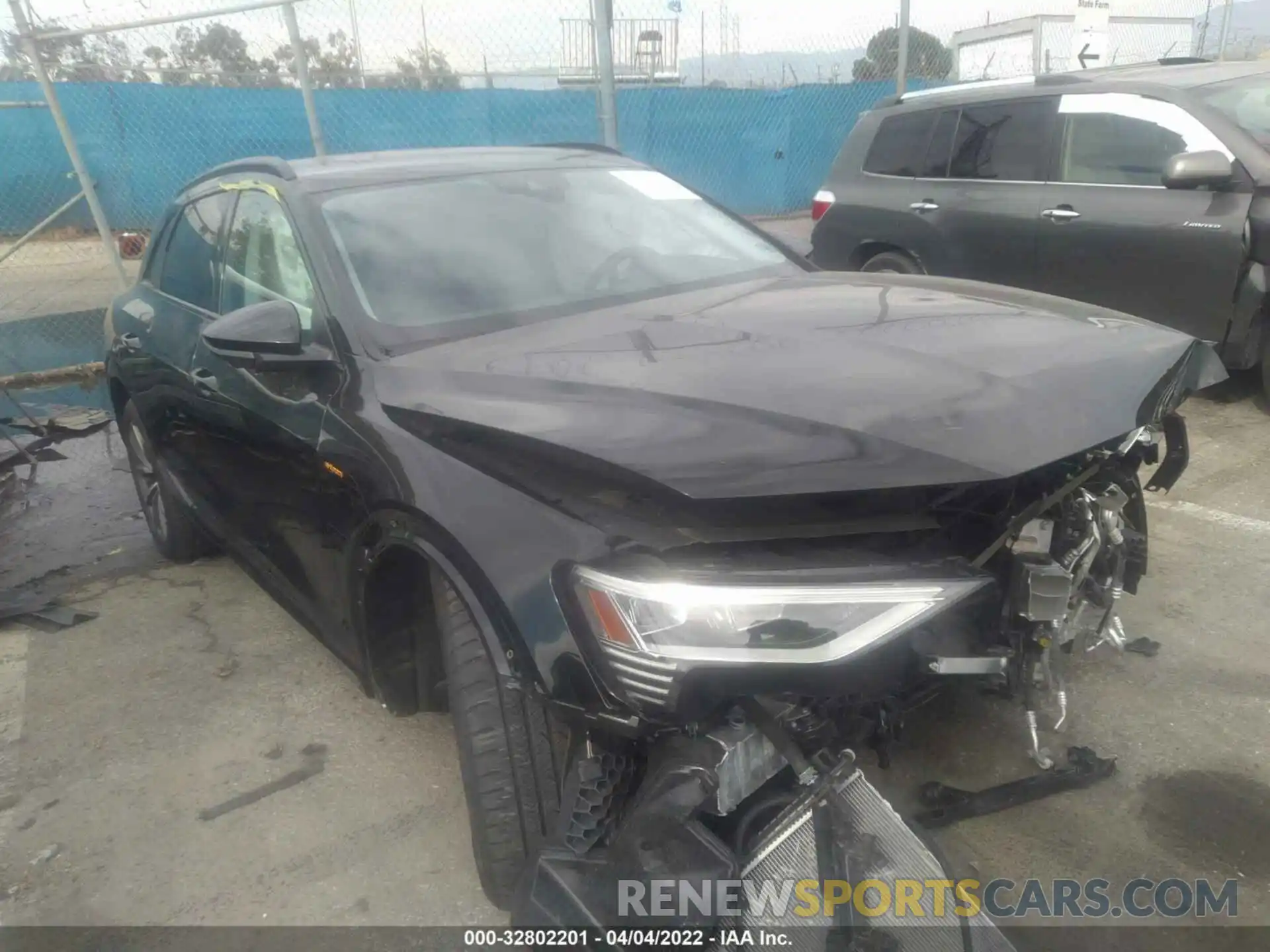 1 Photograph of a damaged car WA1LAAGE5MB001117 AUDI E-TRON 2021