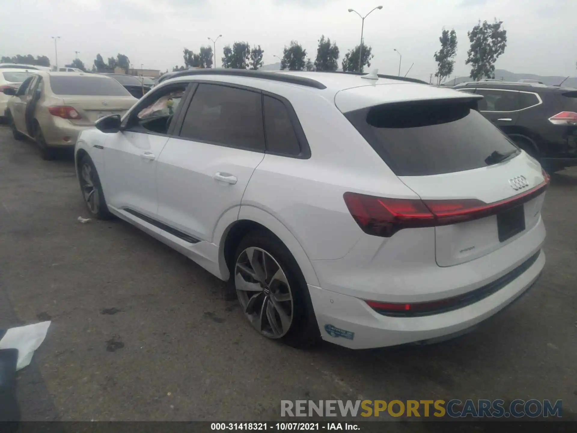 3 Photograph of a damaged car WA1LAAGE7MB002222 AUDI E-TRON 2021