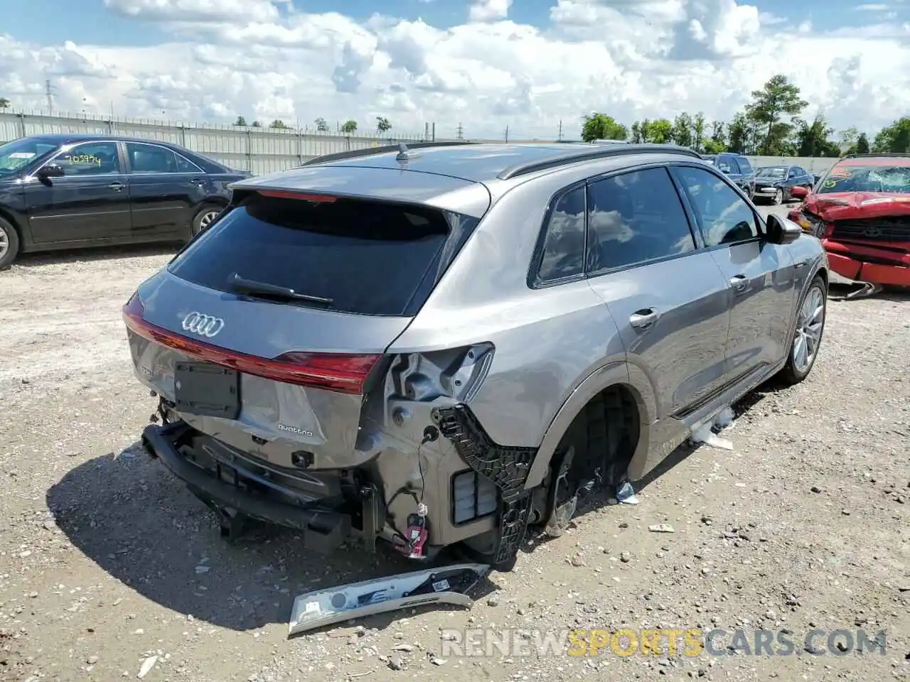 4 Photograph of a damaged car WA1VABGE0MB005056 AUDI E-TRON 2021