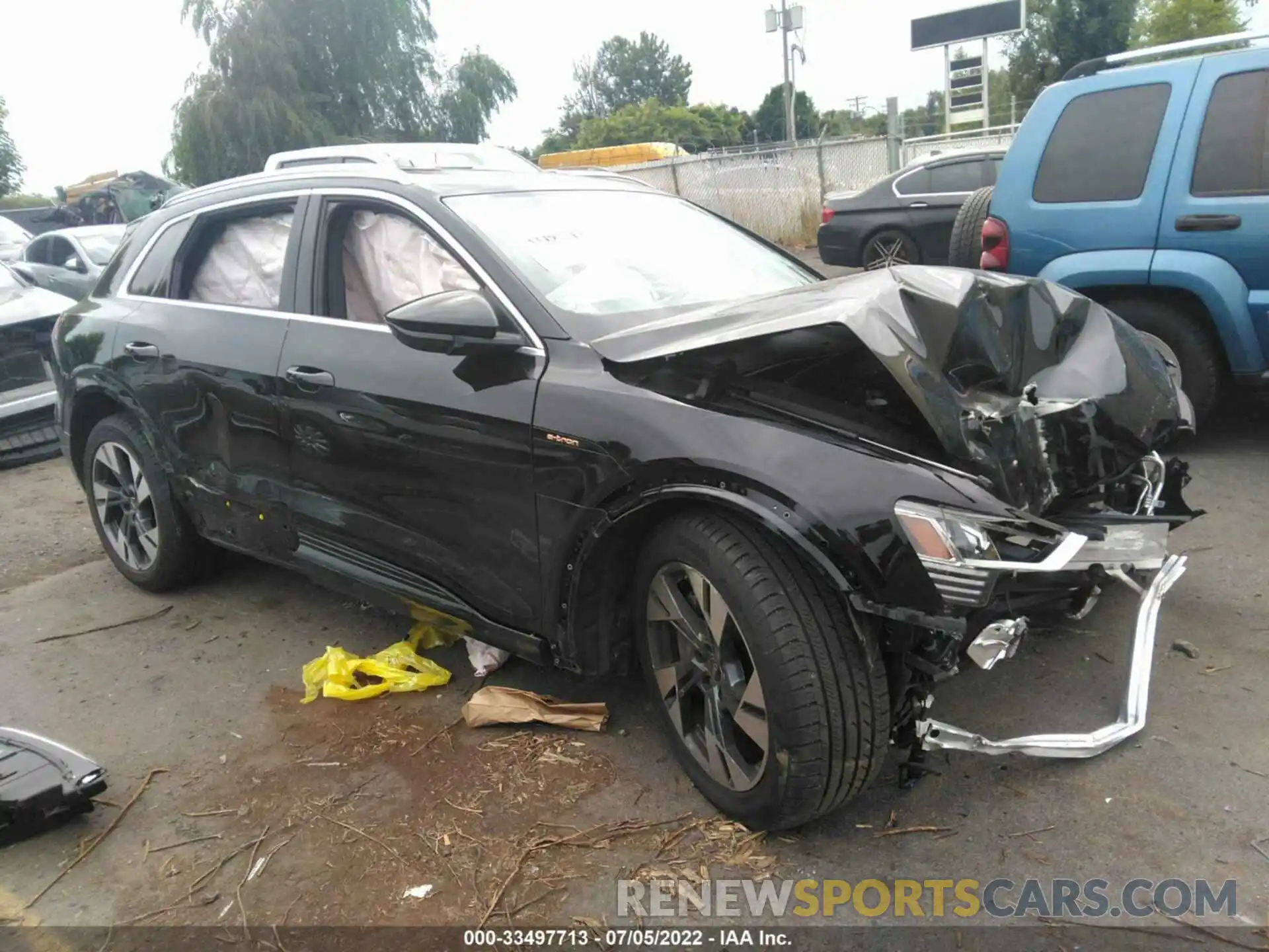 1 Photograph of a damaged car WA1AAAGE2NB007398 AUDI E-TRON 2022